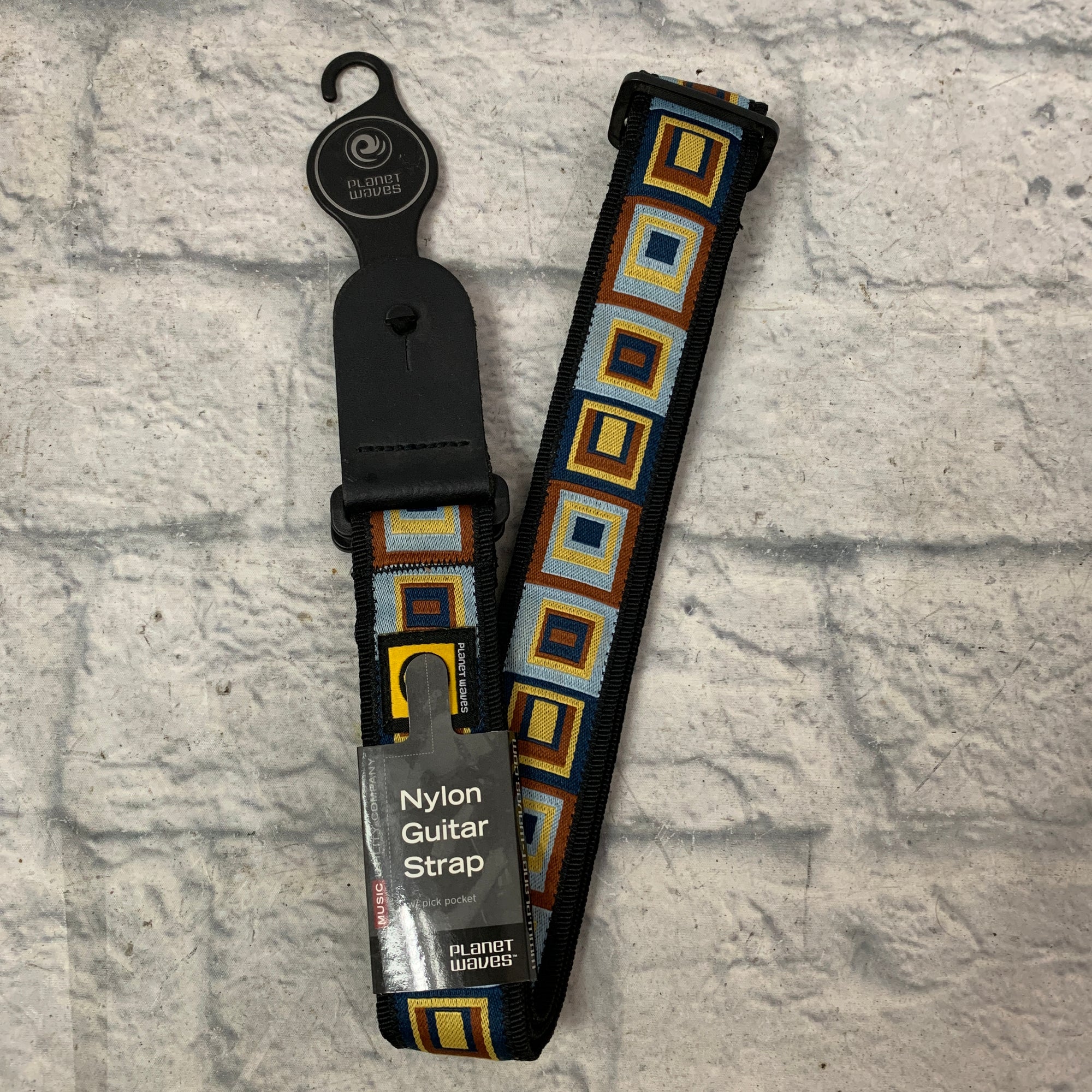 Planet Waves 44B01 Geometric Nylon Guitar Strap