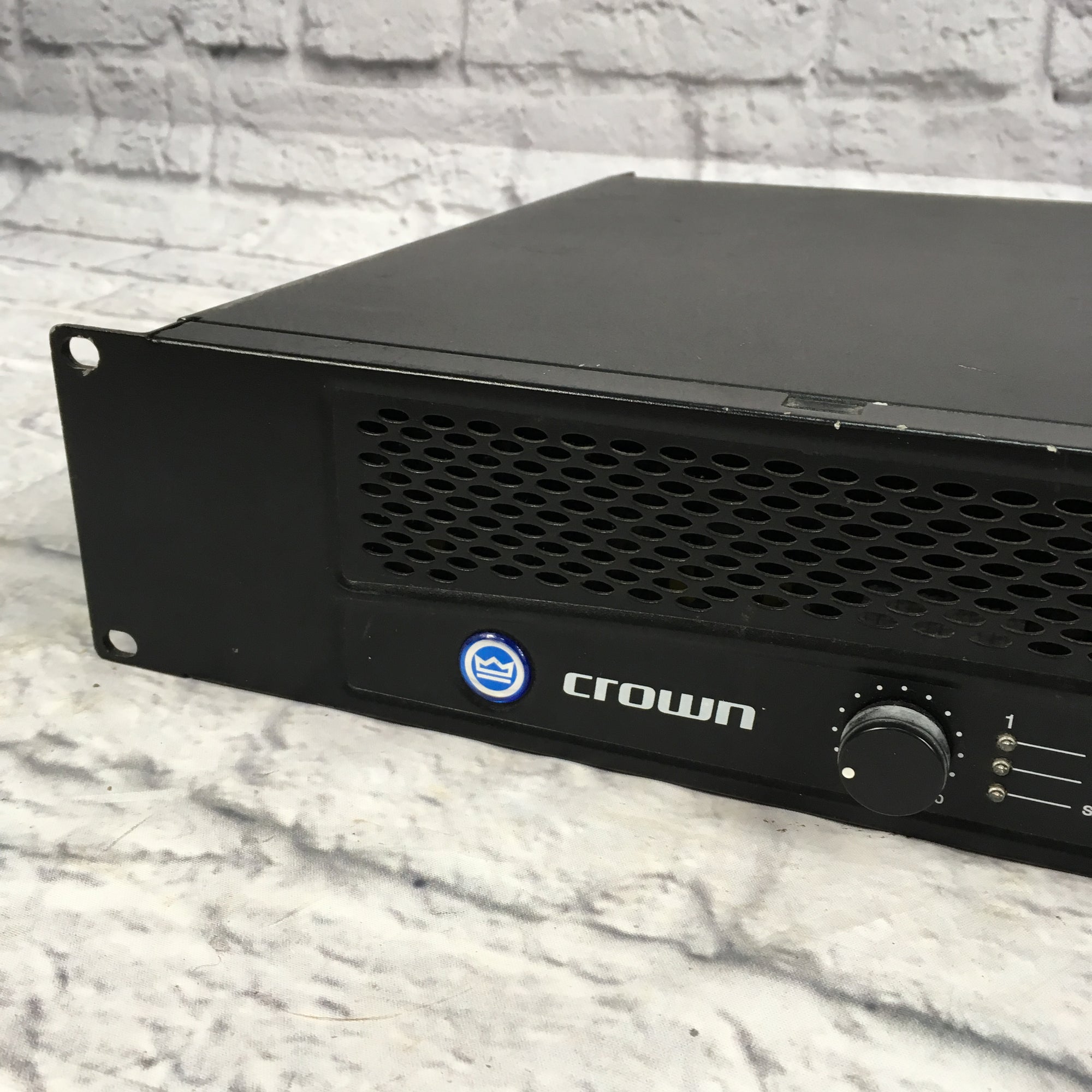 Crown XLS 802 500W/800W Power Amp