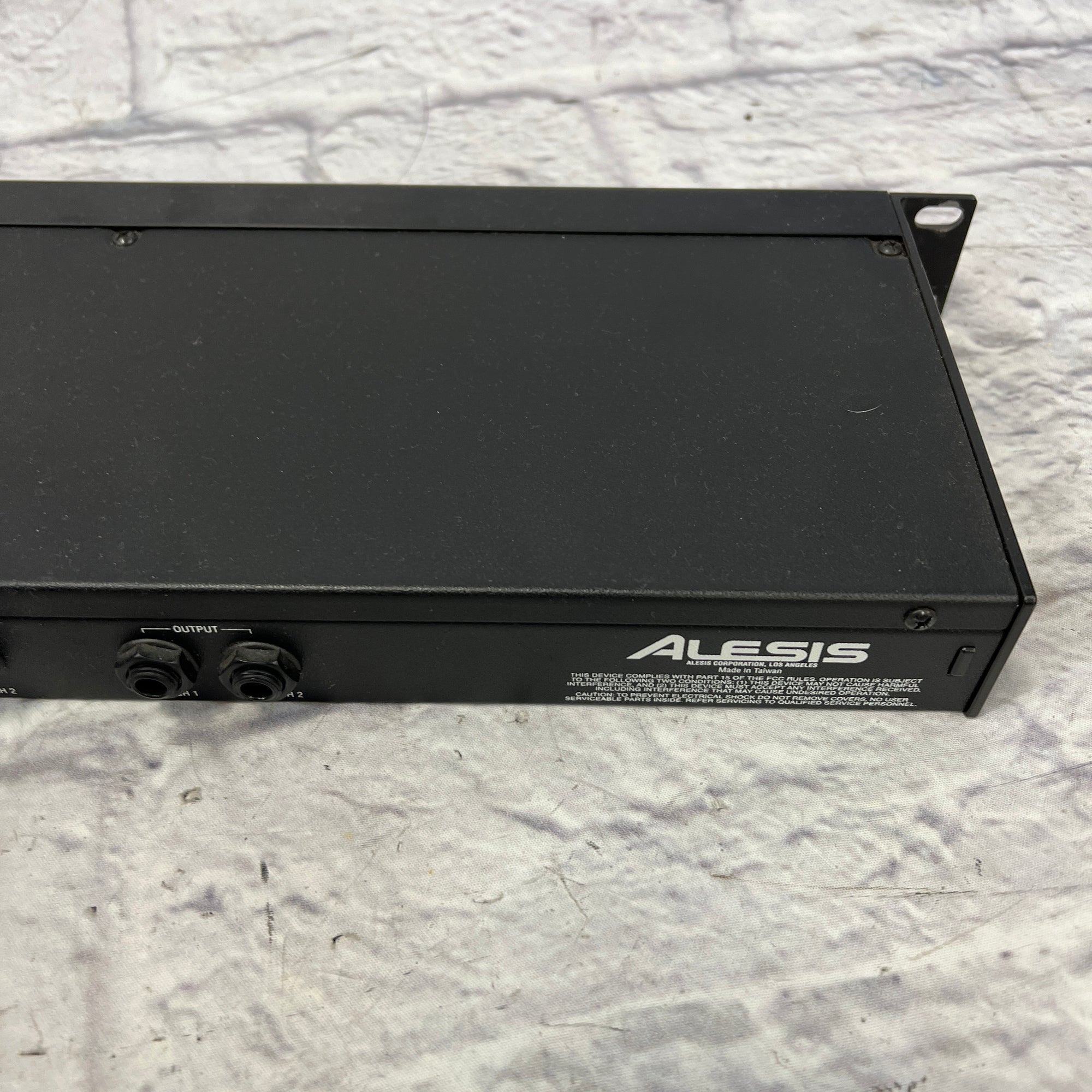 Alesis Midiverb4