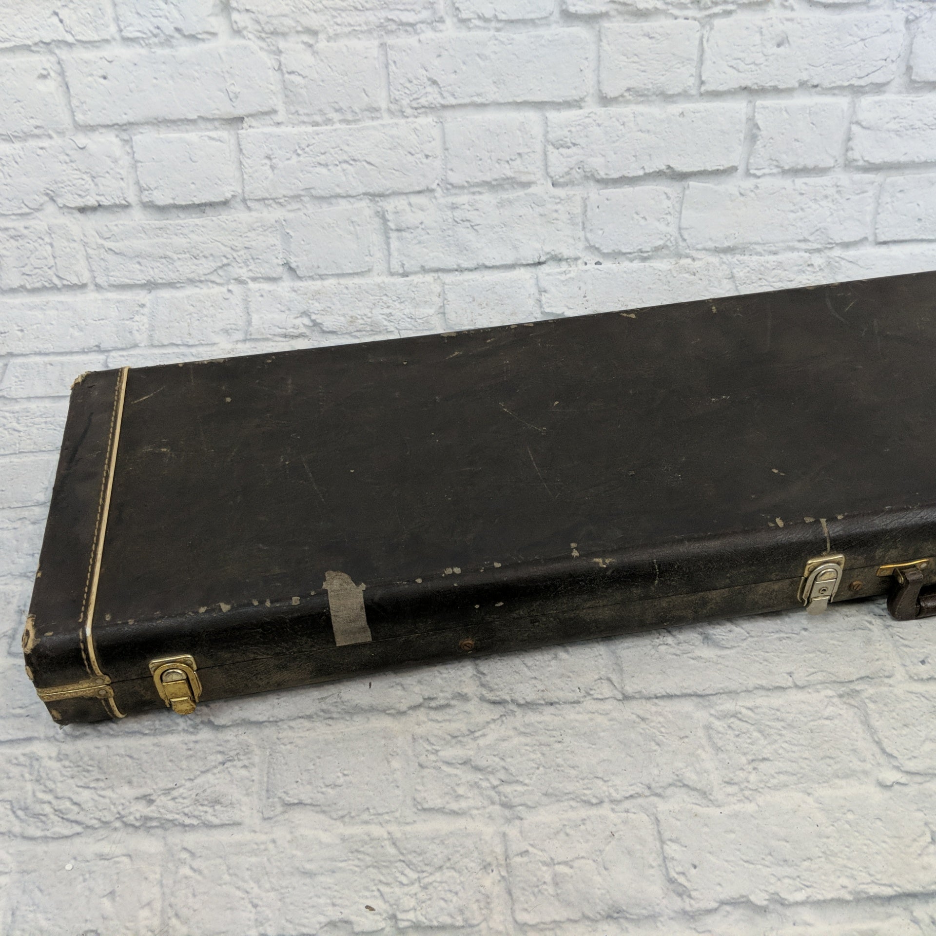 Vintage Guild Hardshell Bass Case