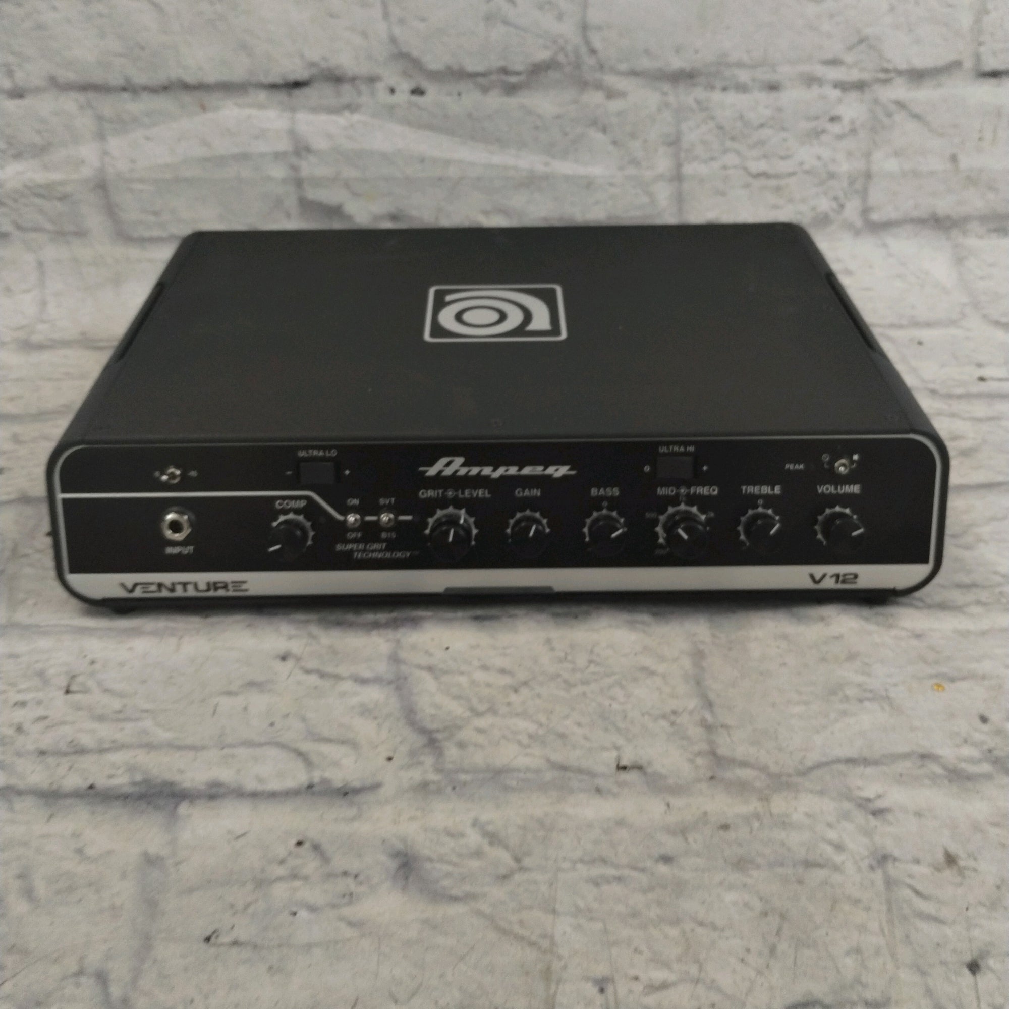 Ampeg Venture v12 Bass Head