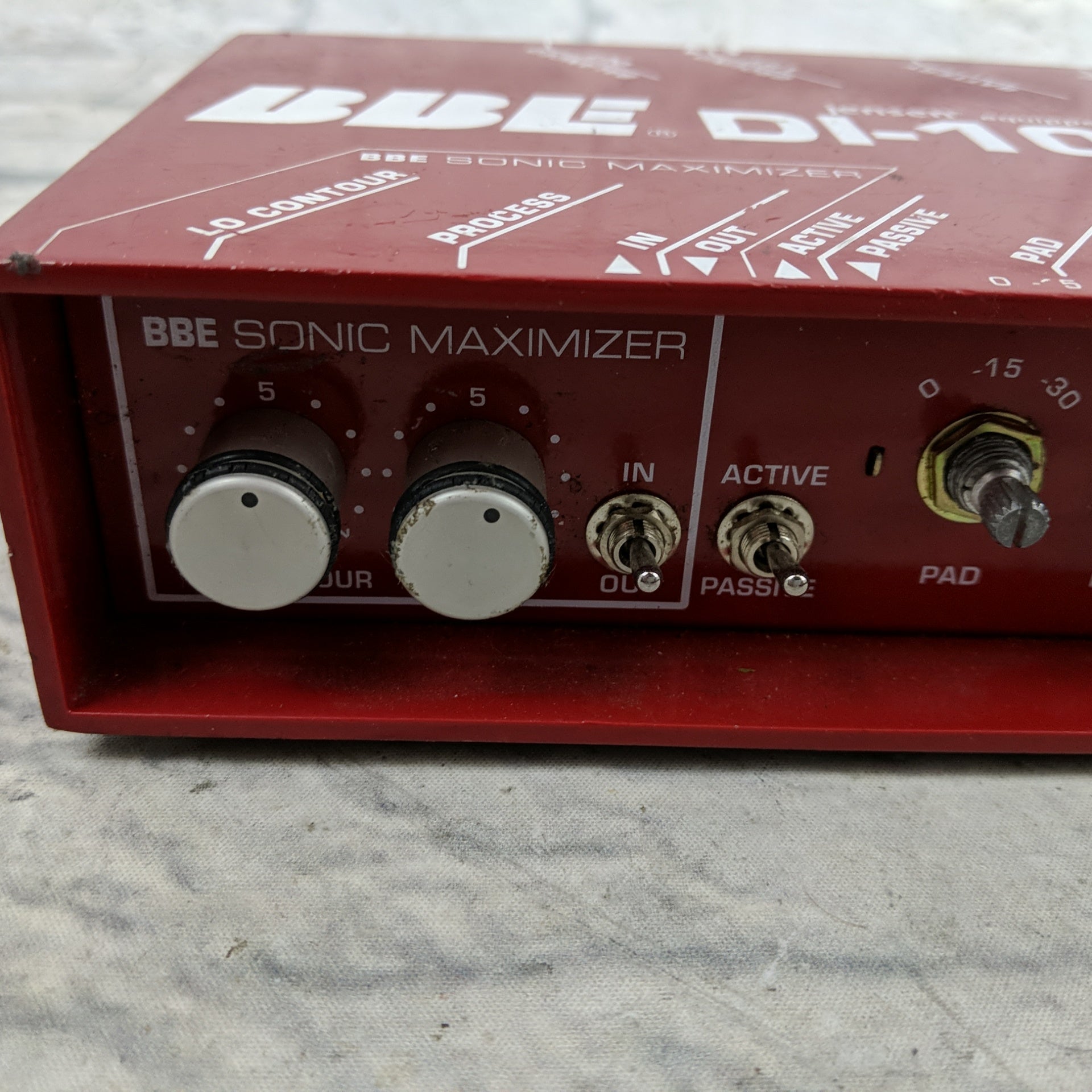 BBE DI-1000 Jensen-Equipped Direct Box with Sonic Maximizer