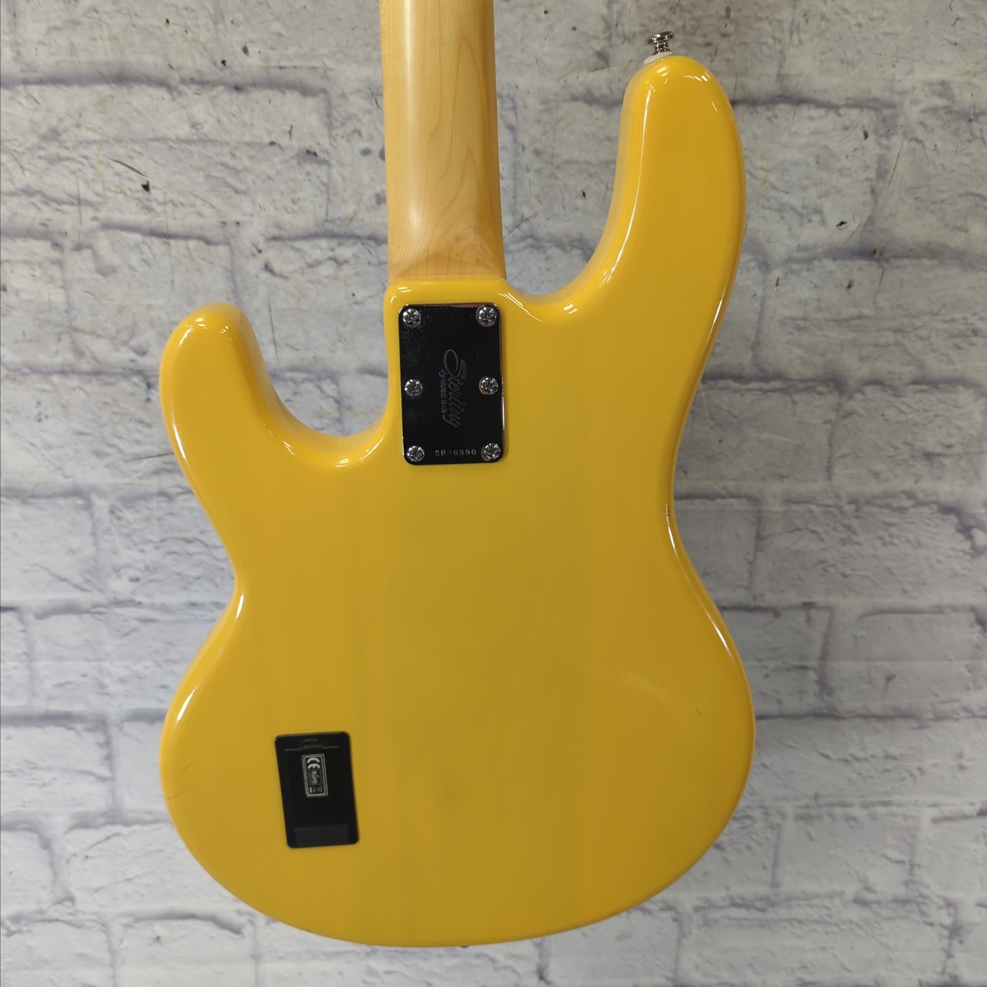 Sterling by Music Man Ray 24CA Classic Active Stingray 4-String Bass Butterscotch