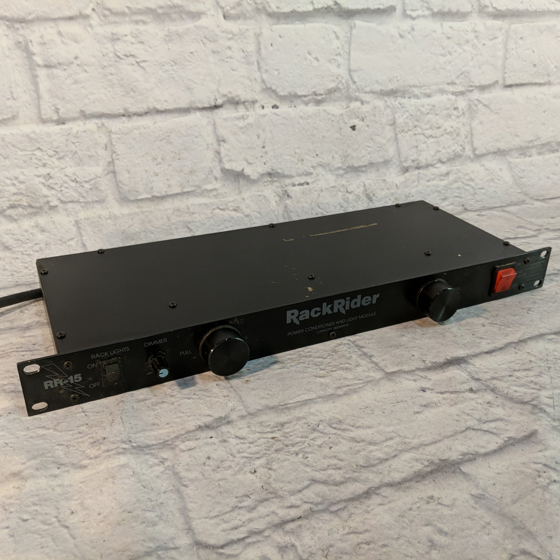 Rack Rider RR-15 Power Conditioner