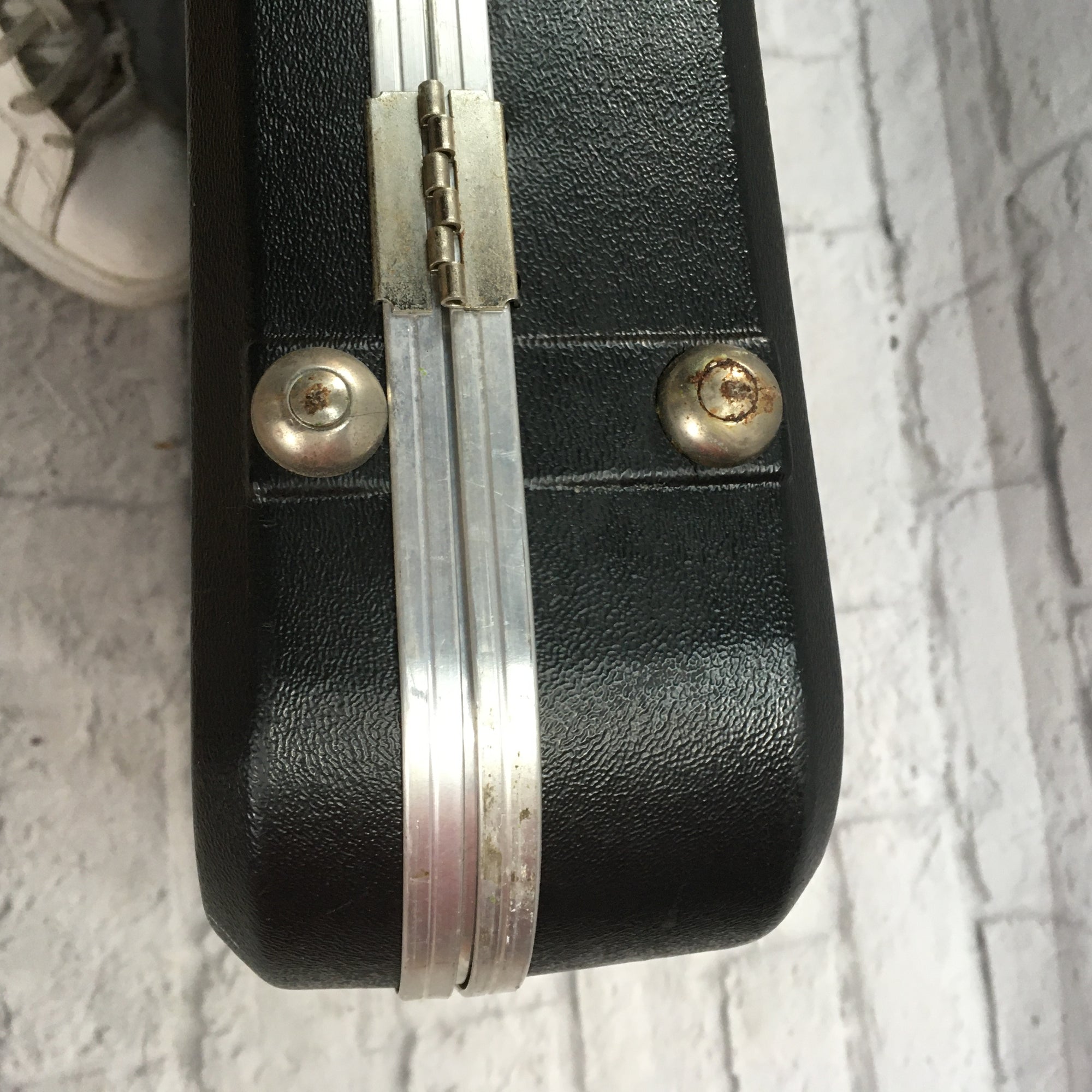 Peavey Tracer Electric Guitar w/ case