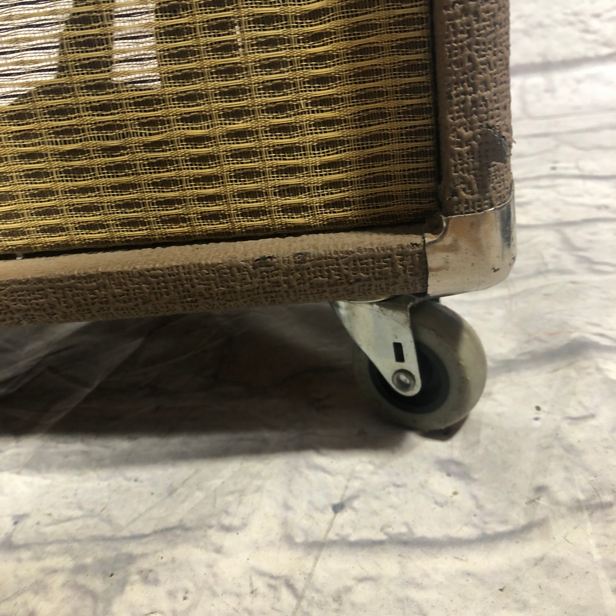 Fender Acoustasonic SFX II Acoustic Guitar Amp w/ casters