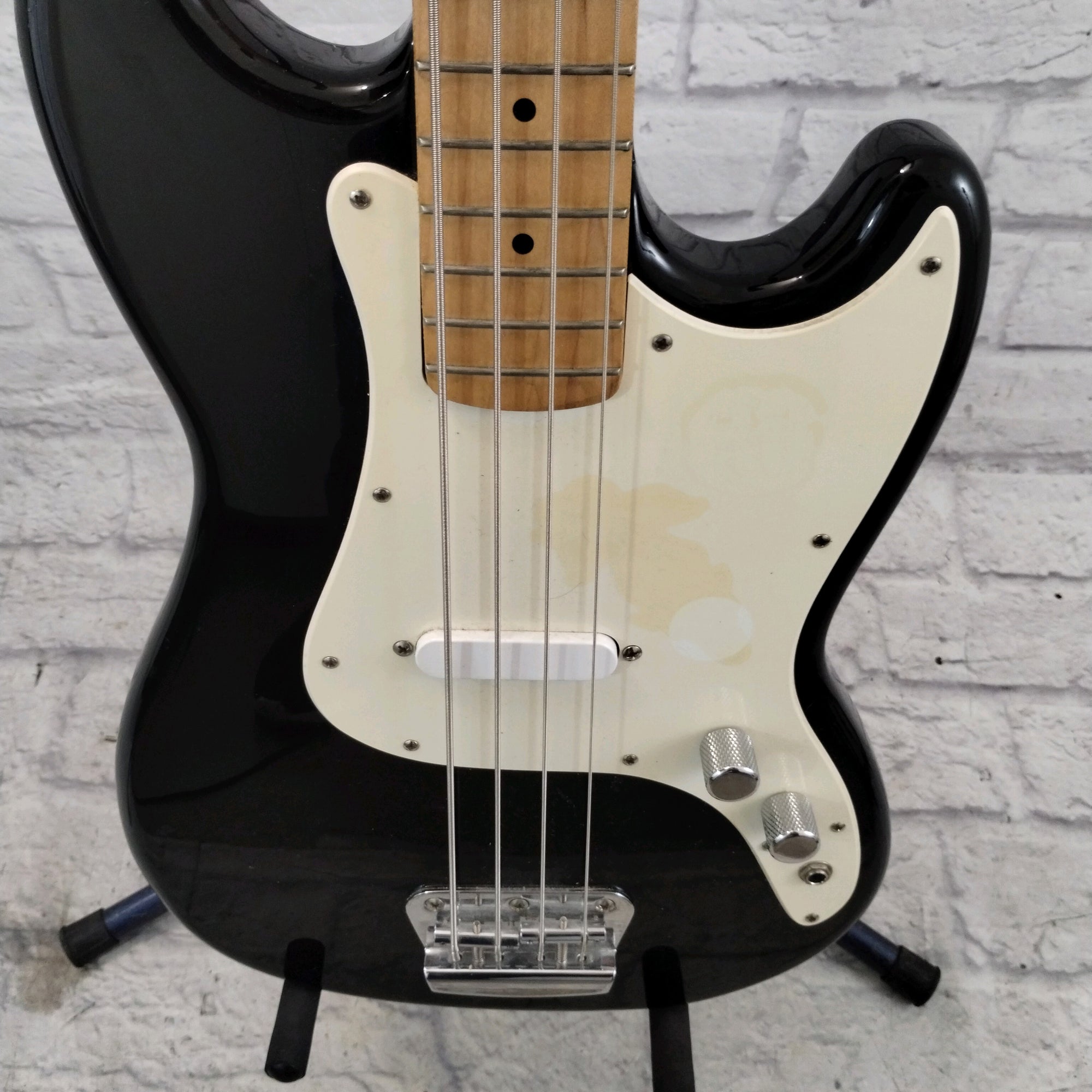 Squier Bronco Bass Black