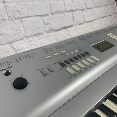 Yamaha DGX-220 Digital Piano