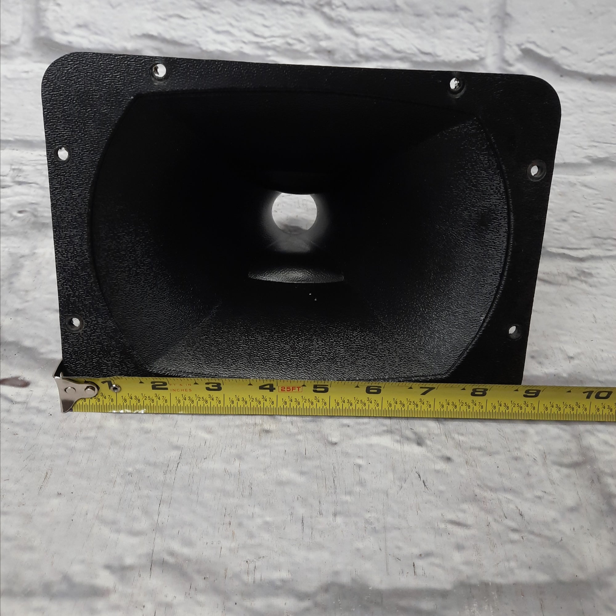 Unknown Speaker Horns