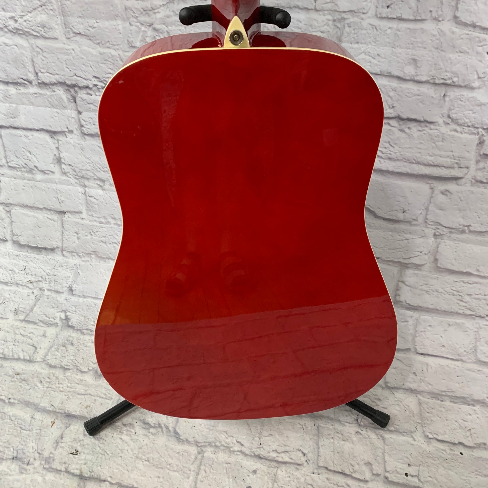 Ventura VWDO Red Acoustic Guitar