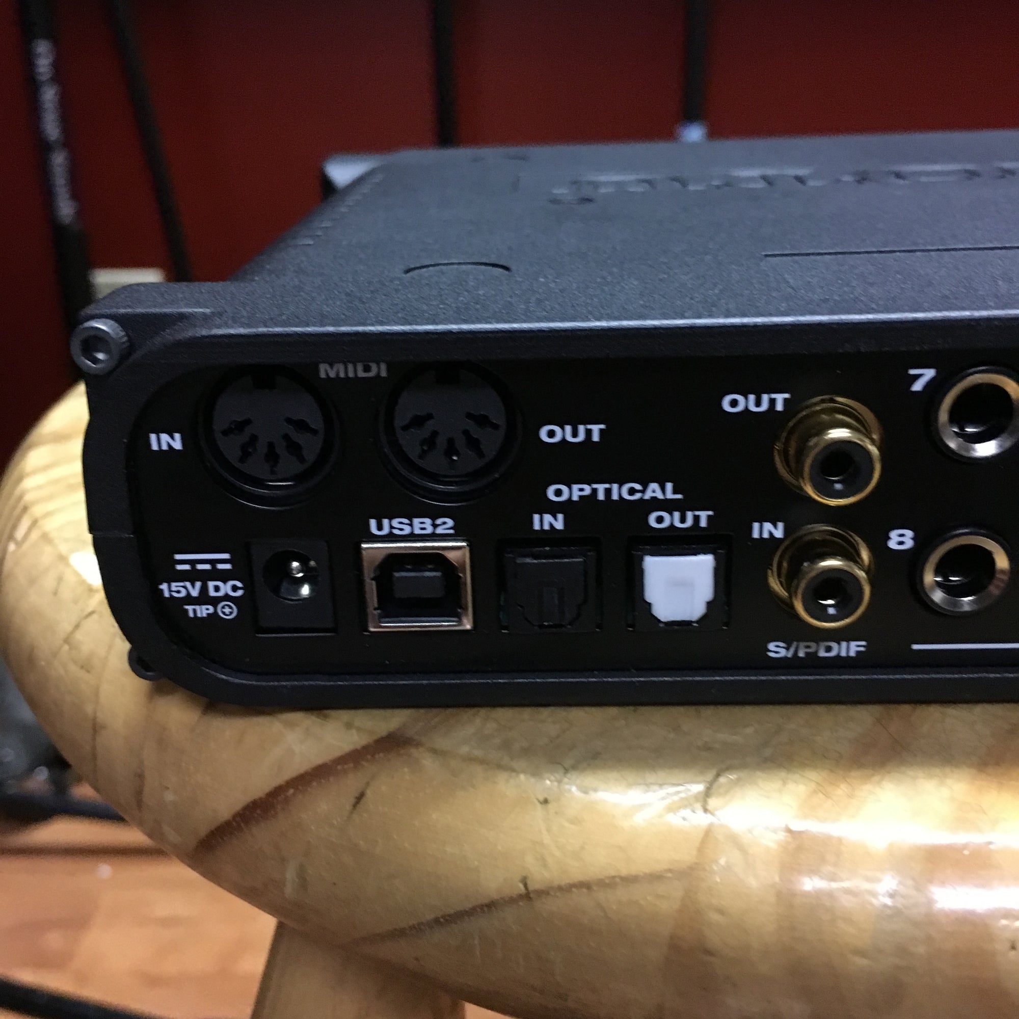 MOTU UltraLite Mk4 USB Interface w/PS - Evolution Music