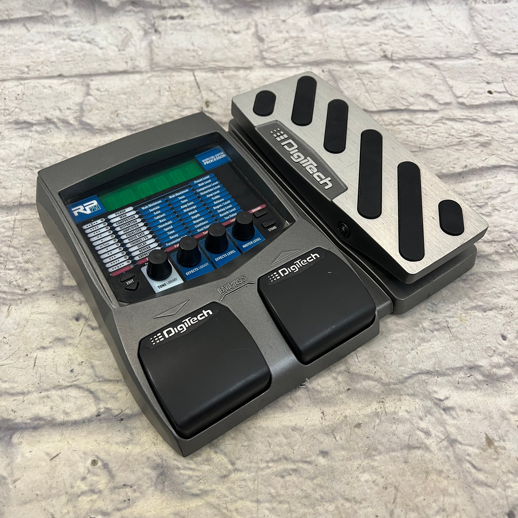 digitech effects pedals Digitech RP250 Effects Pedals