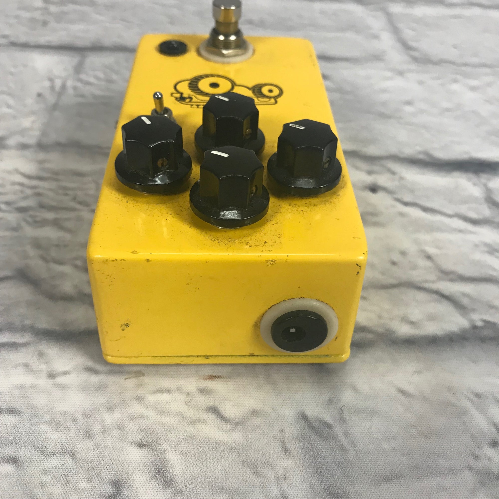 JHS 4 Wheeler Bass Fuzz Pedal