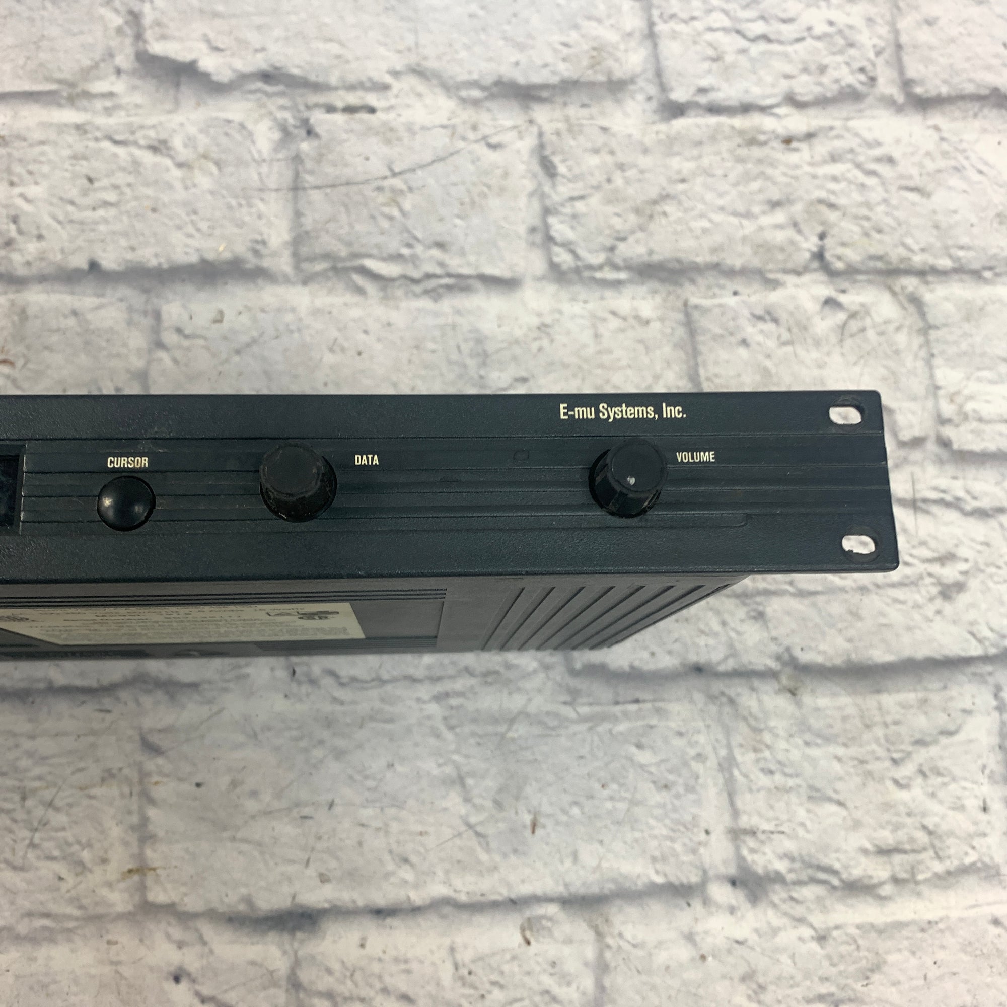 E-MU Proteus 1 Pop Rock Rack Synthesizer