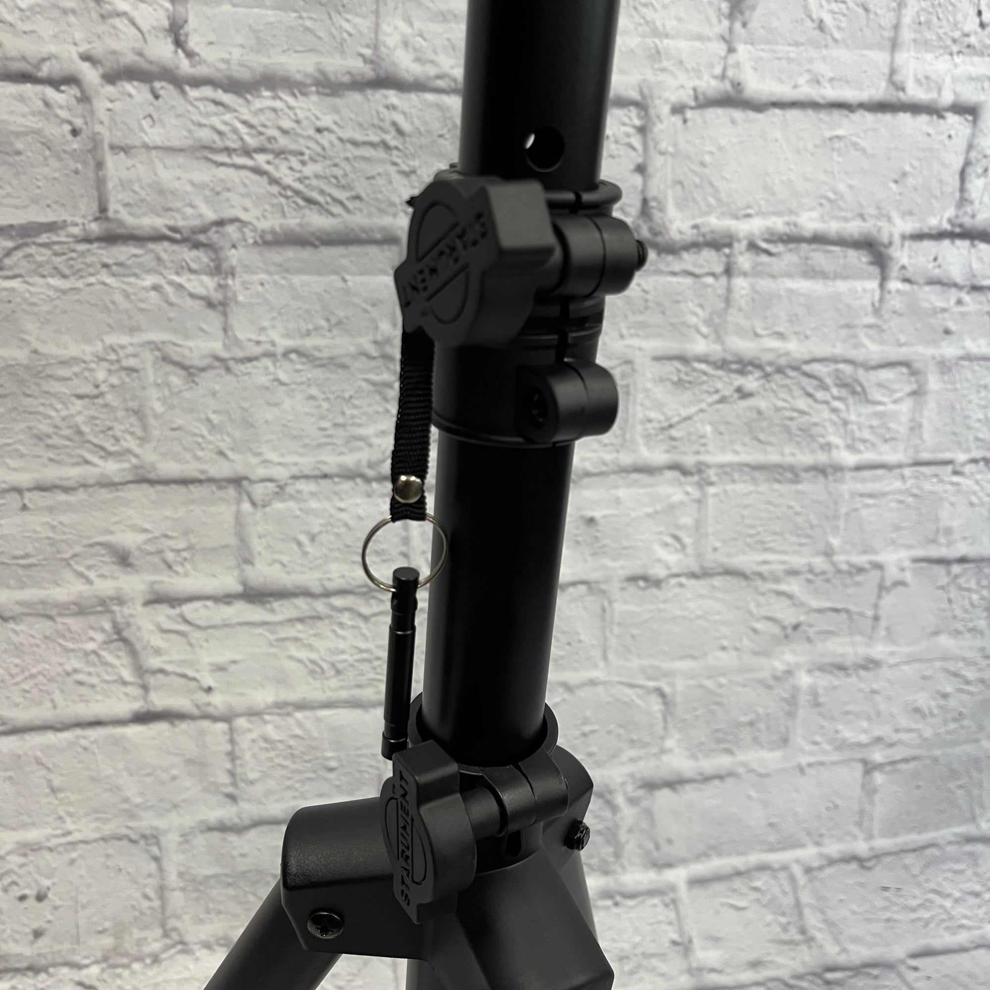 Starument Monitor Stands