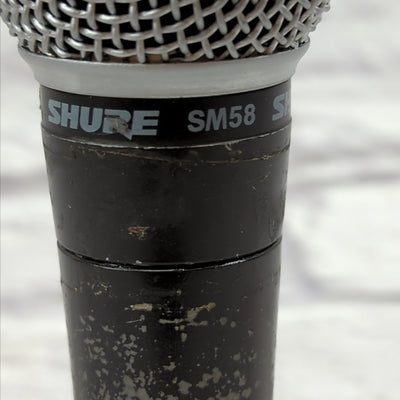 Shure SM58 Dynamic Microphone