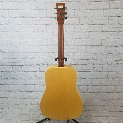 Norman B15 (6) Dreadnought Acoustic Guitar