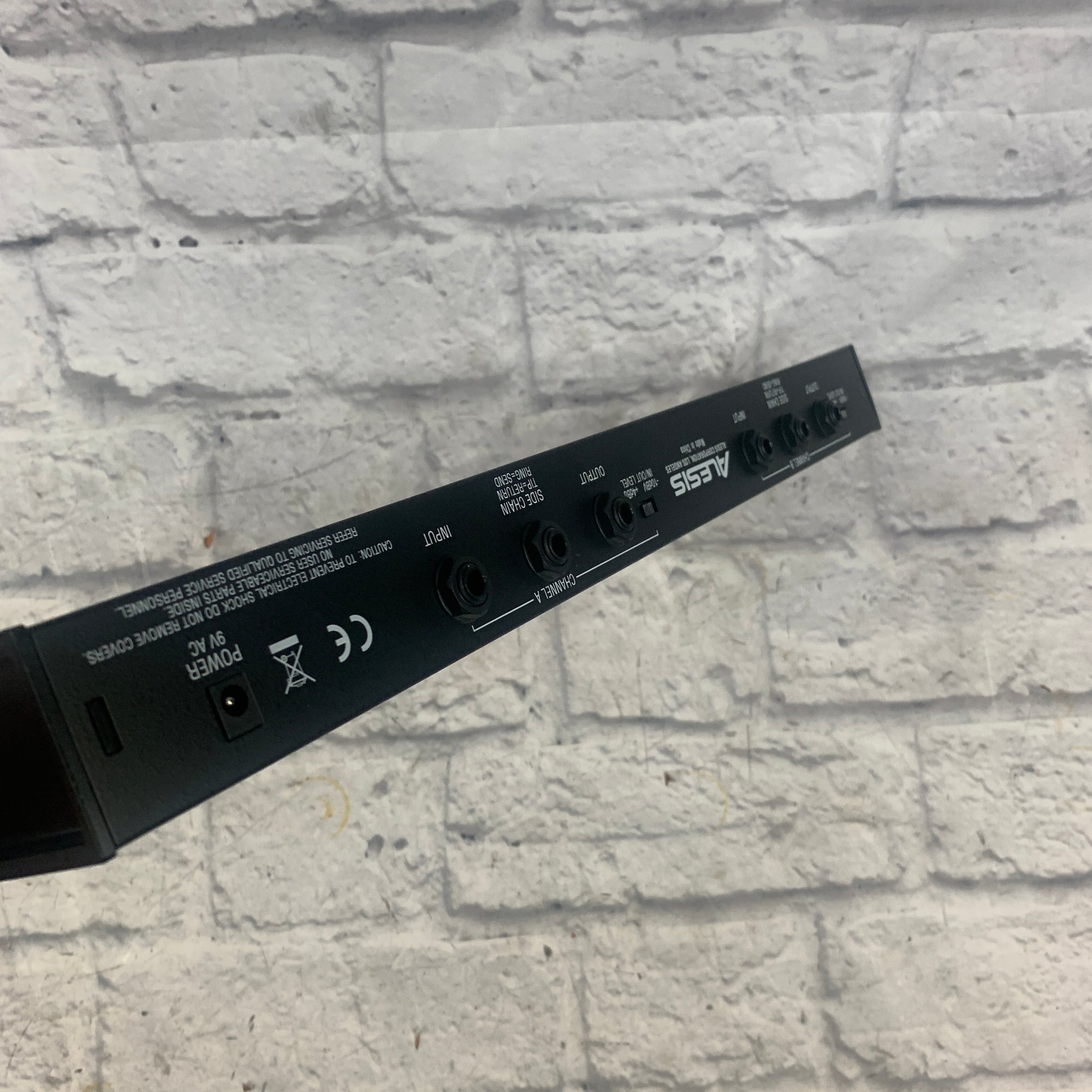 Alesis 3630 Rack Compressor