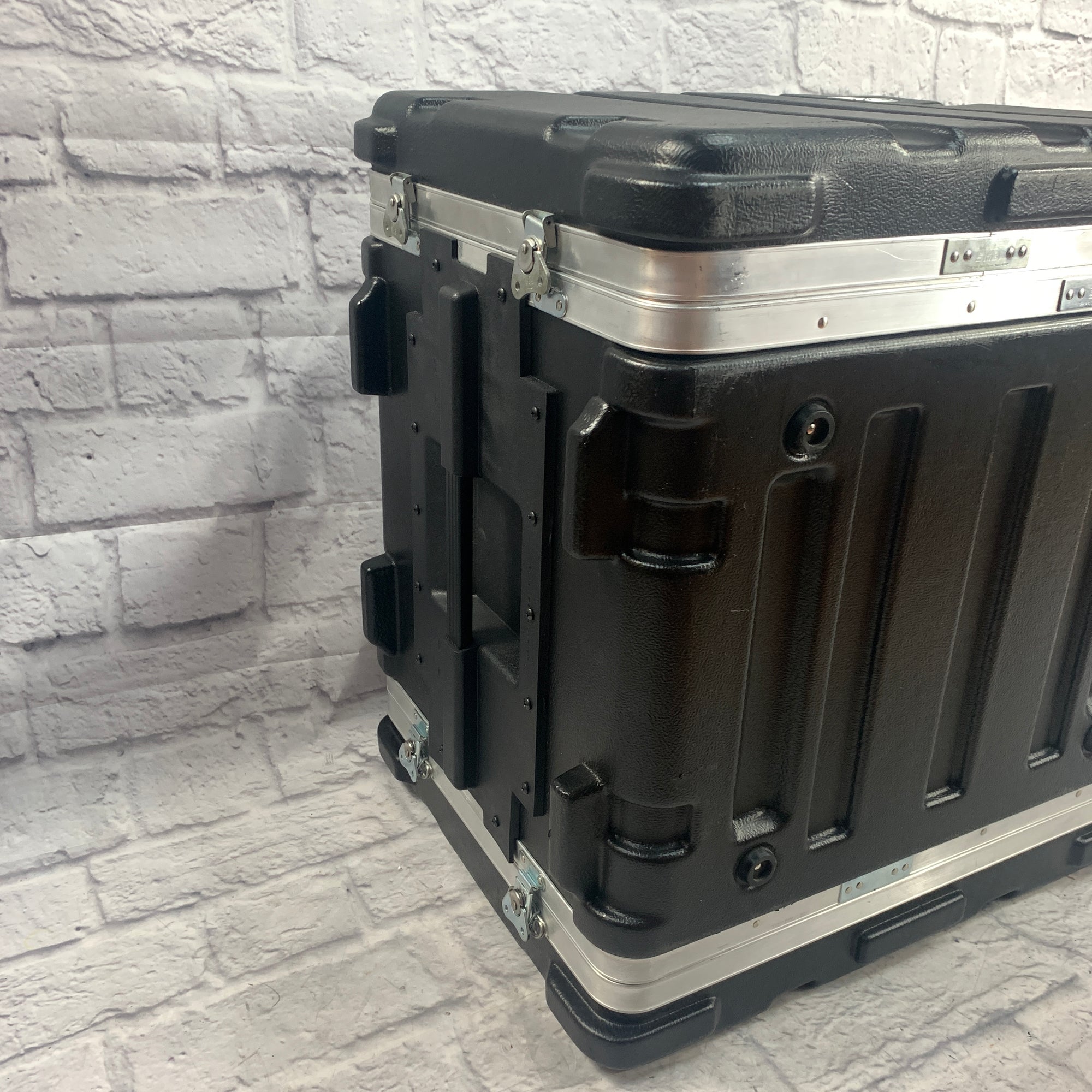 SKB 8 Space Rack Case