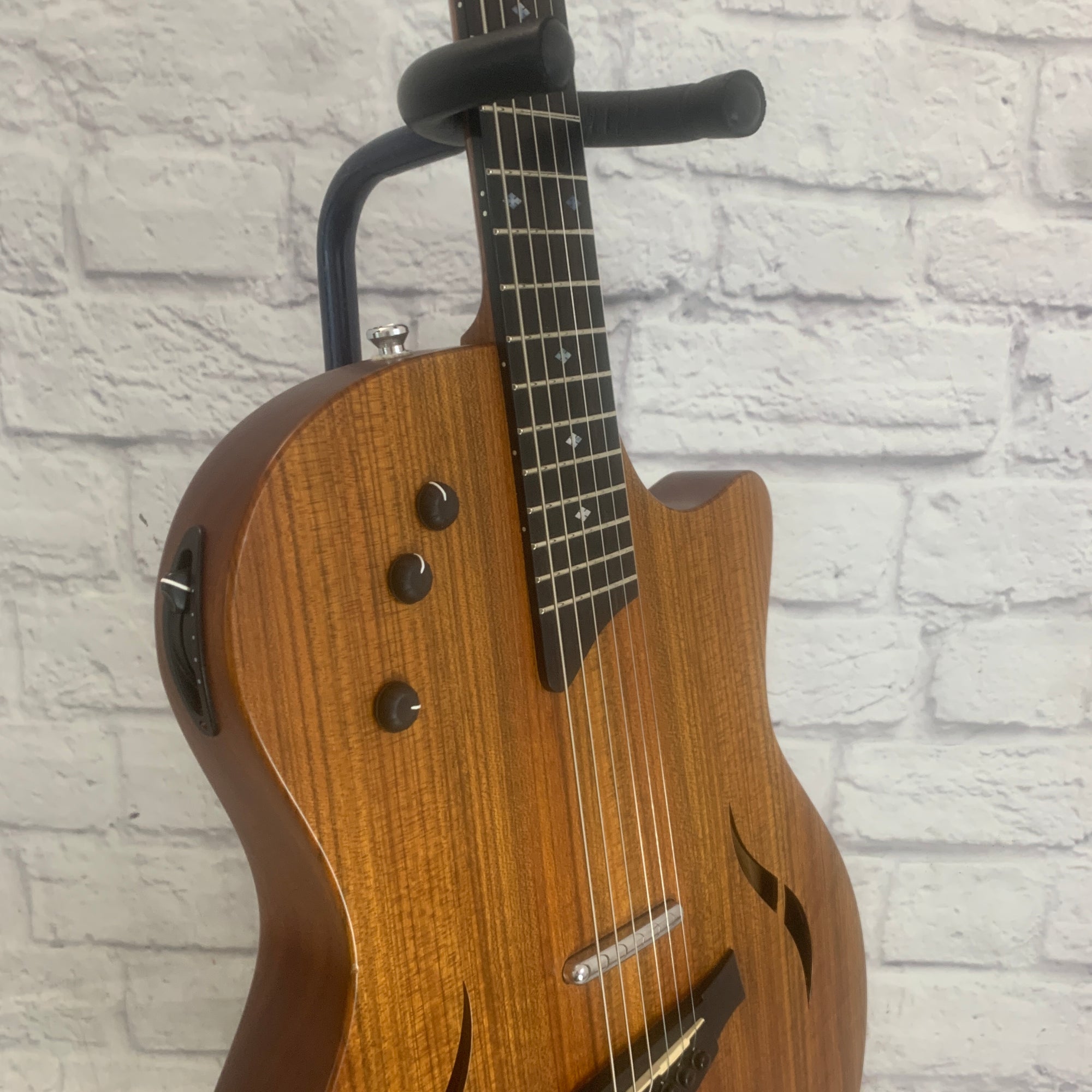 Taylor T5-X Classic with Ovangkol Top (Semi Hollow)