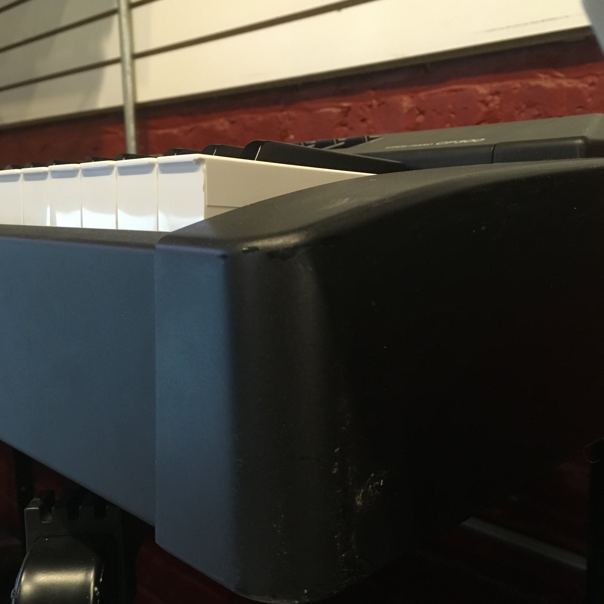 ** Yamaha Stage Piano Cp300 PAID