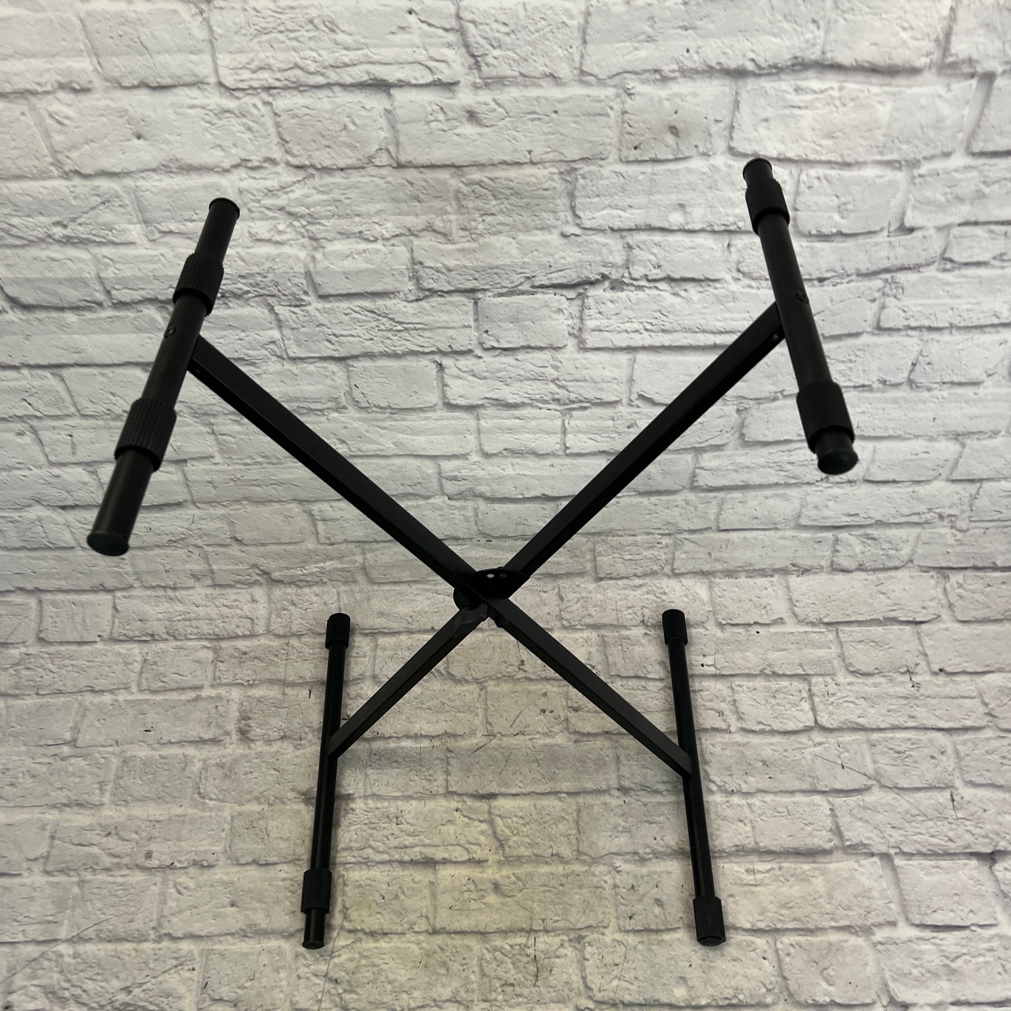 Unknown Keyboard Stand