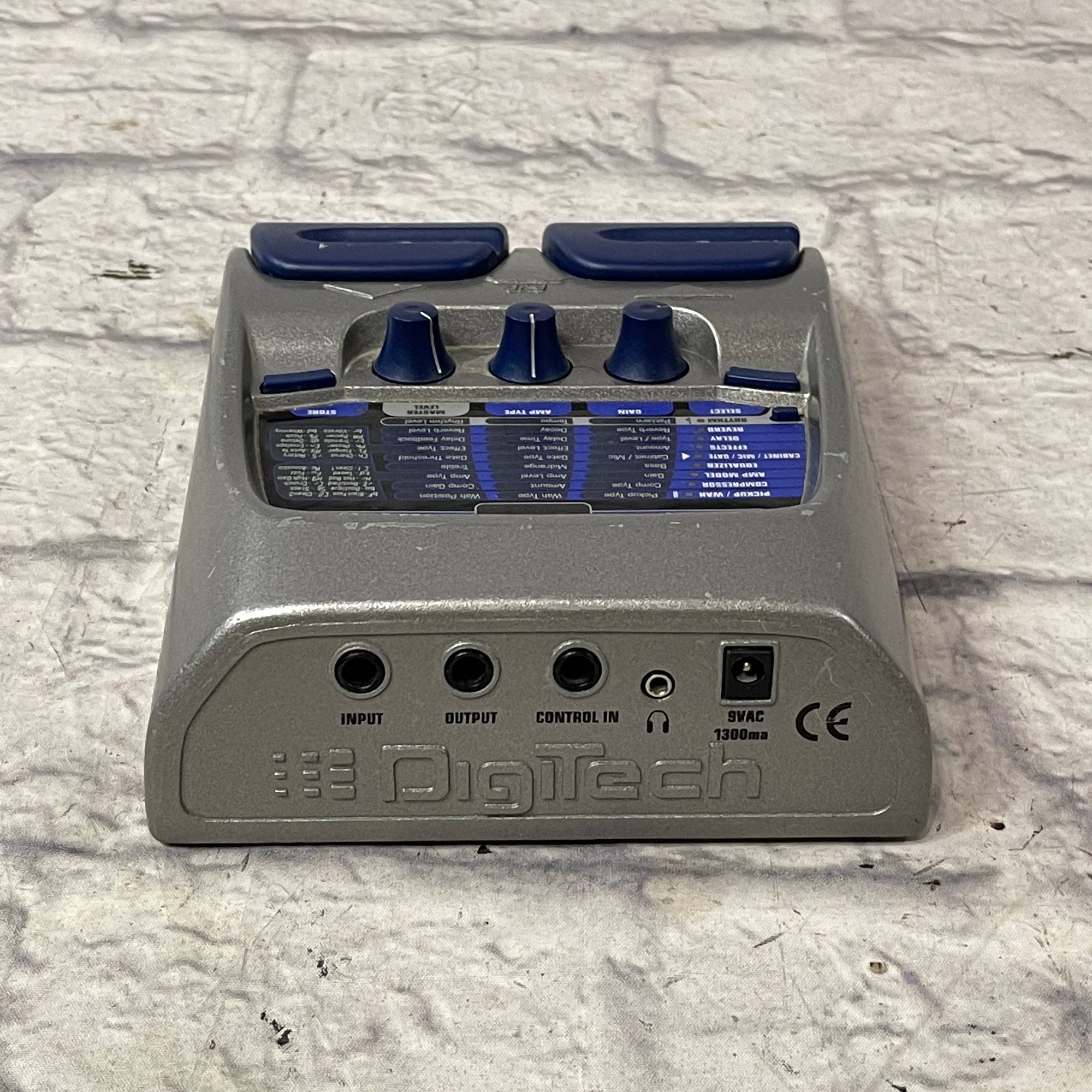 Digitech Multi Effect Digitech RP100 Guitar Multi Effect Pedal - Evolution Music