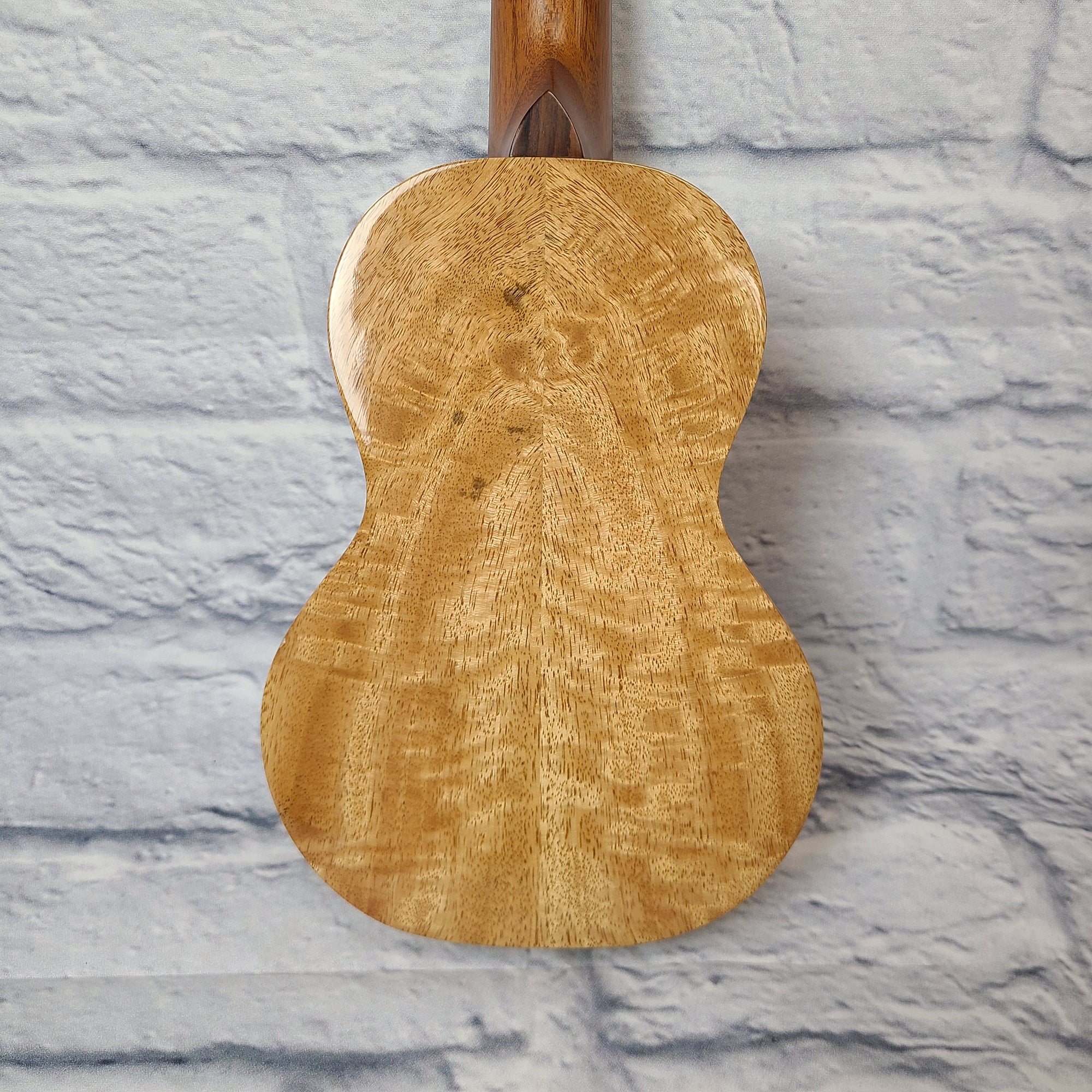 Pono MGSD Mango Deluxe Soprano Ukulele