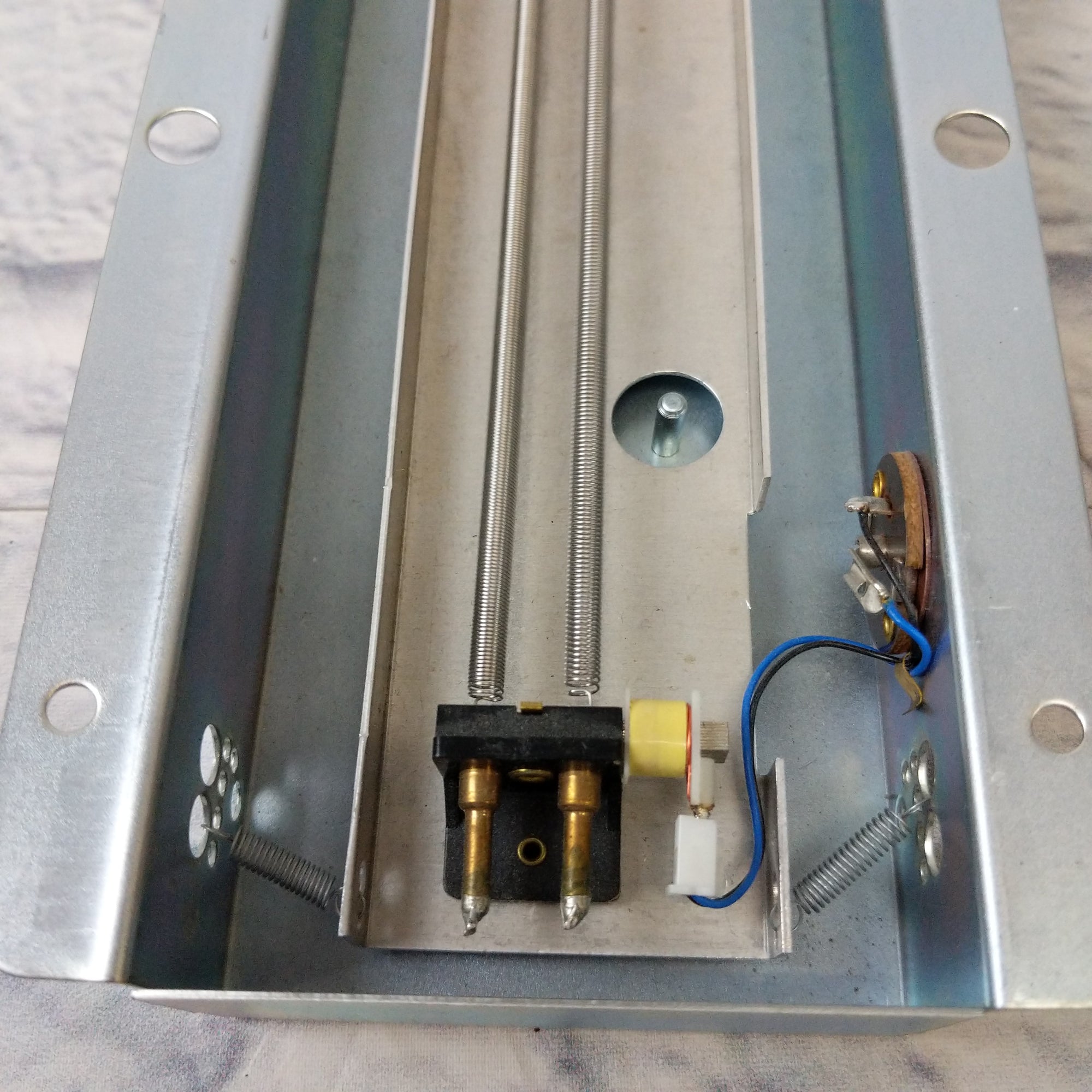 Accutronics 4AB3C1C Spring reverb tank
