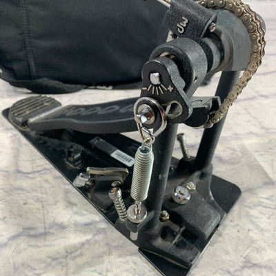 DW 3000 Single Kick Pedal w/ soft bag