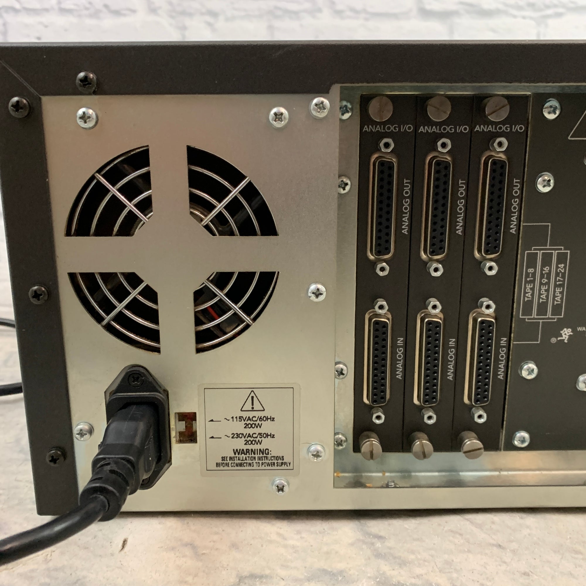 Mackie MDR24/96 24 Track 24 Bit Digital Hard Disk Recorder