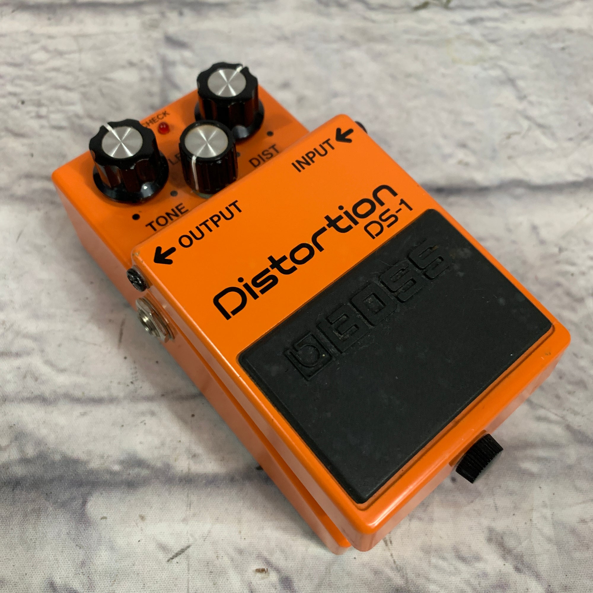 Boss DS-1 Distortion Pedal