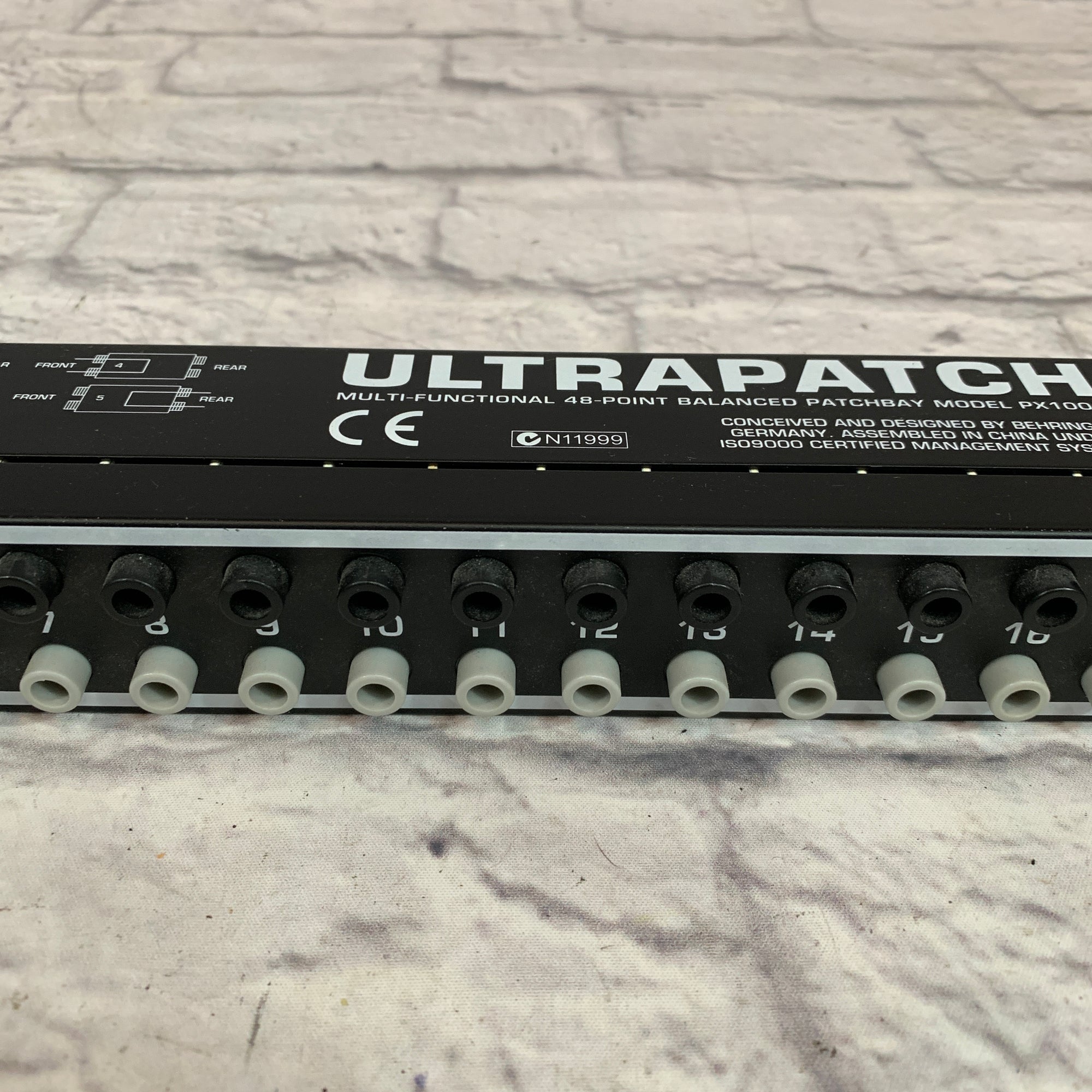 Behringer PX1000 Ultrapatch Multi-Functional 48-Point Balanced Patchbay