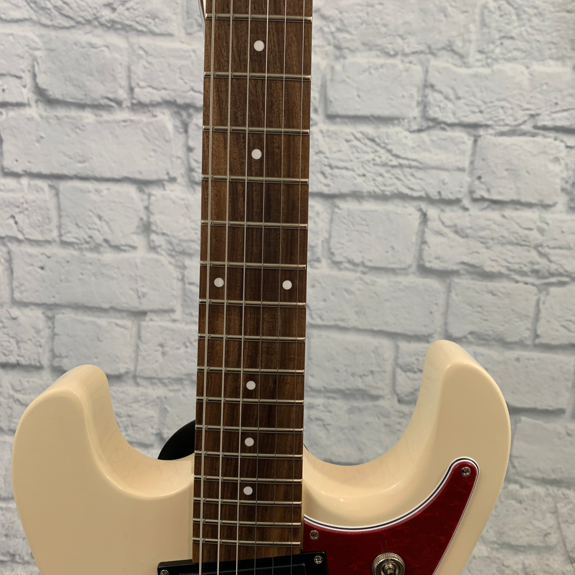 Danelectro 64XT Electric Guitar - Cream
