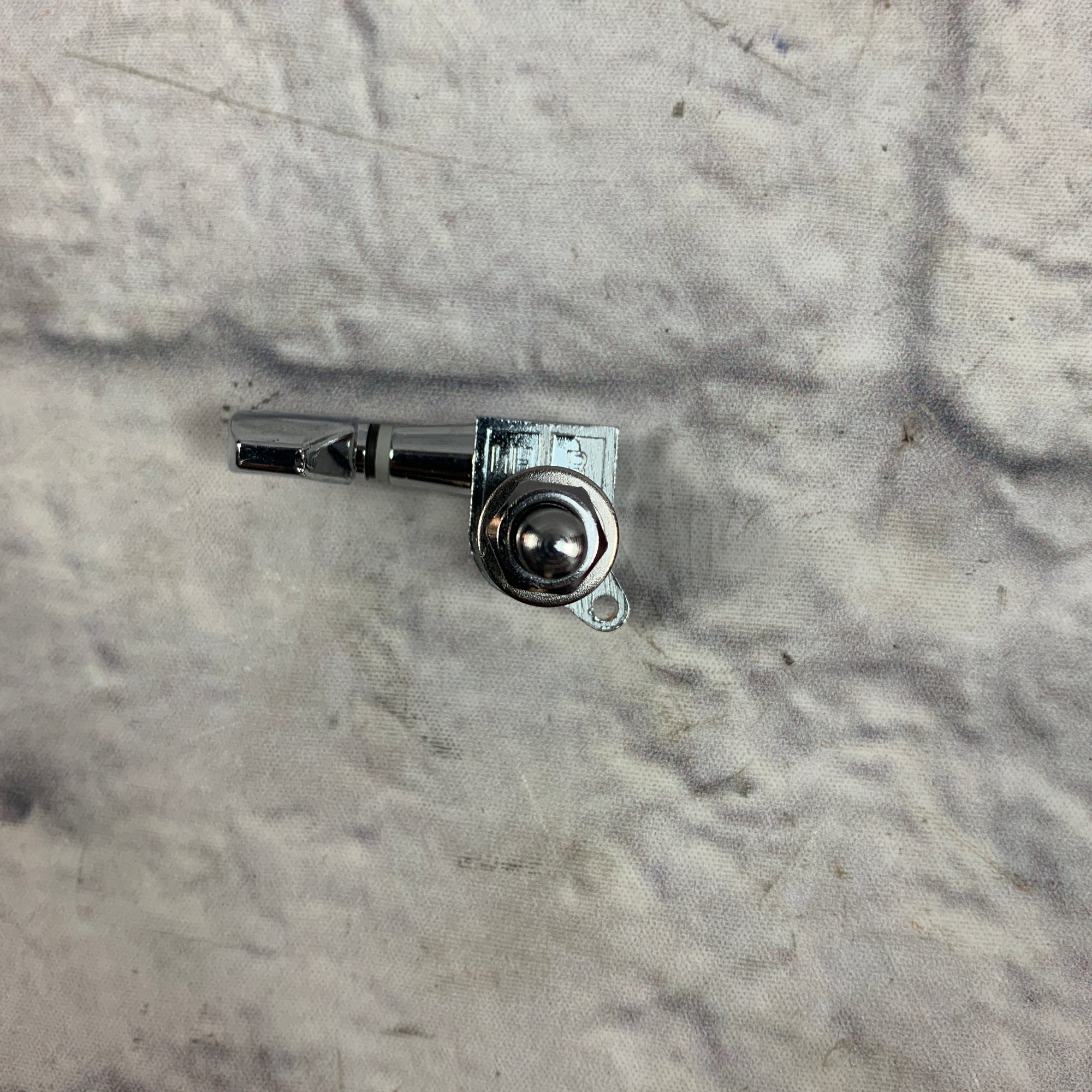 Unknown Electric Guitar Tuning Machines