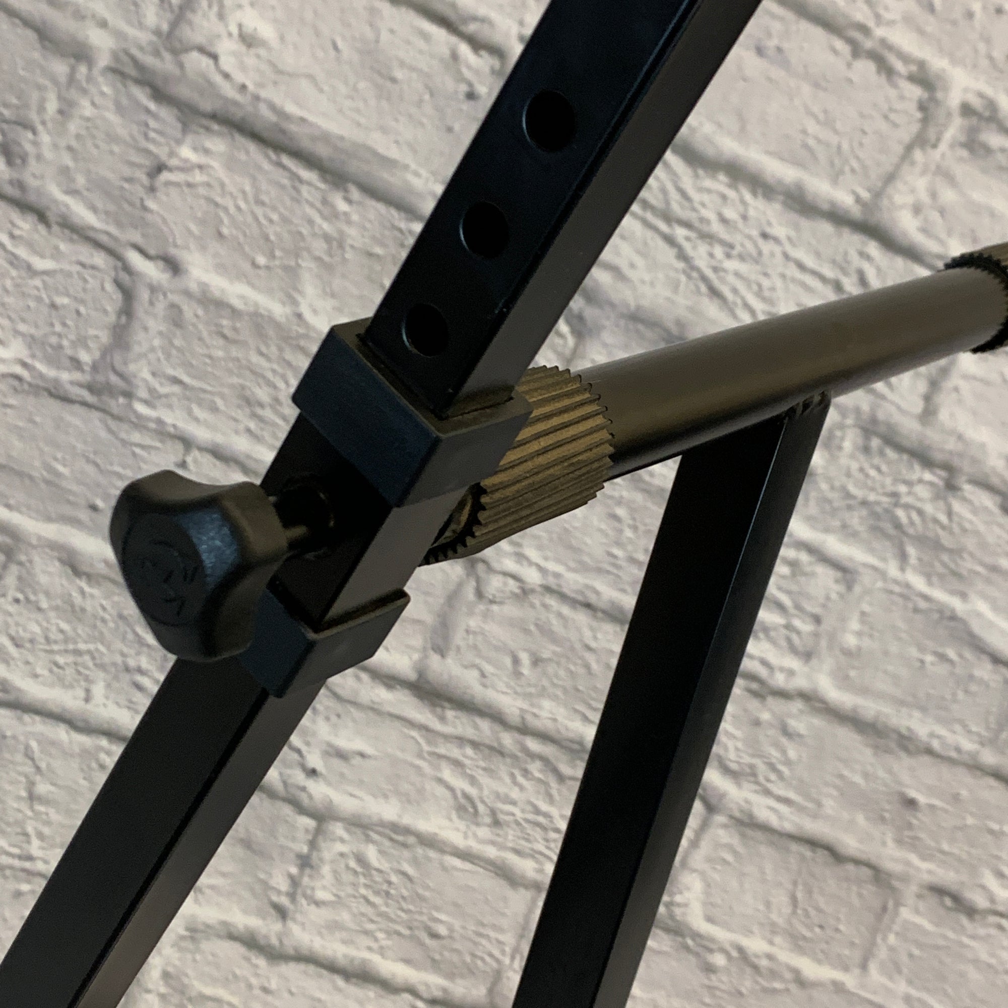 Hercules EZLock Double Tier X Keyboard Stand Evolution Music