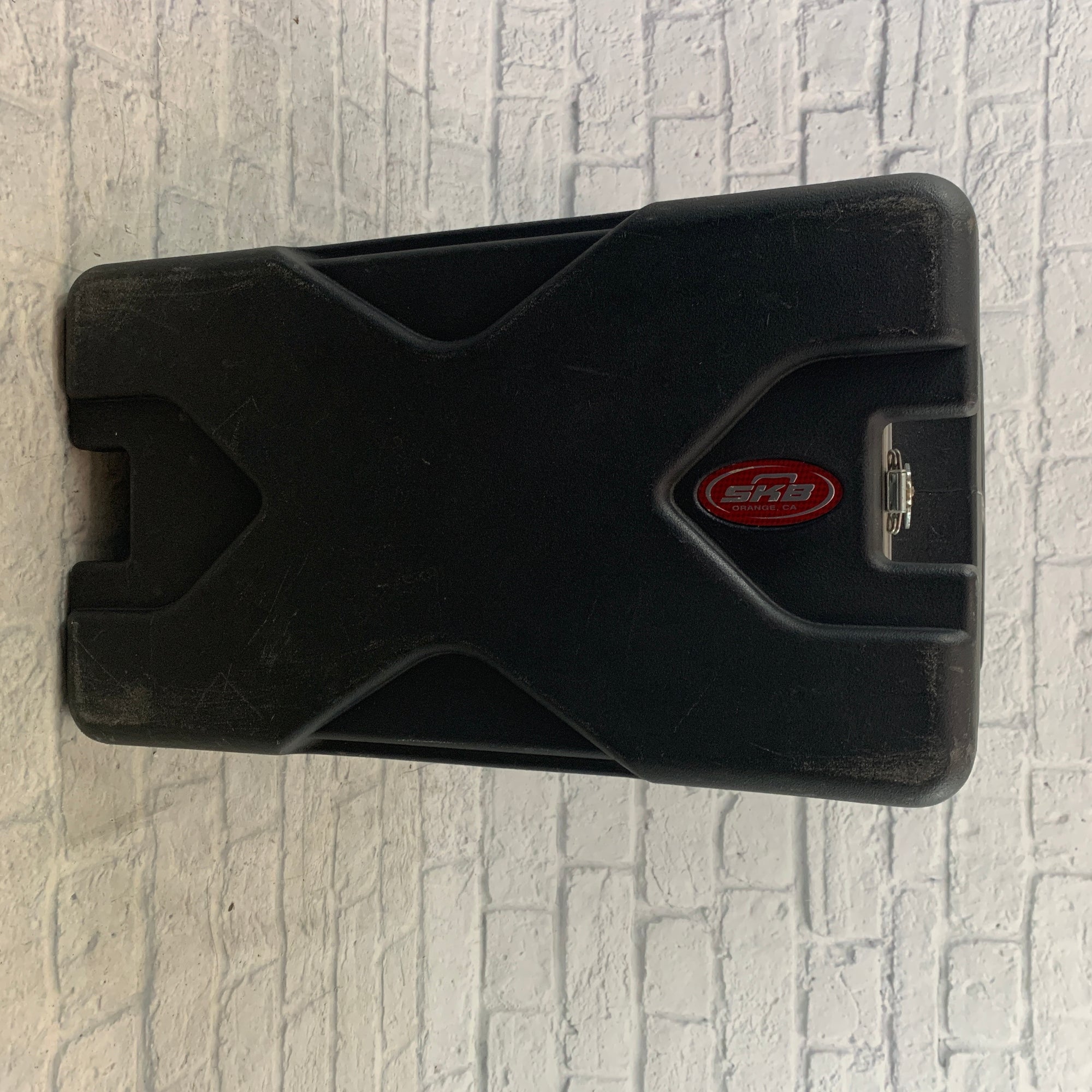 SKB ABS Molded Rolling Rack Case Roto-X