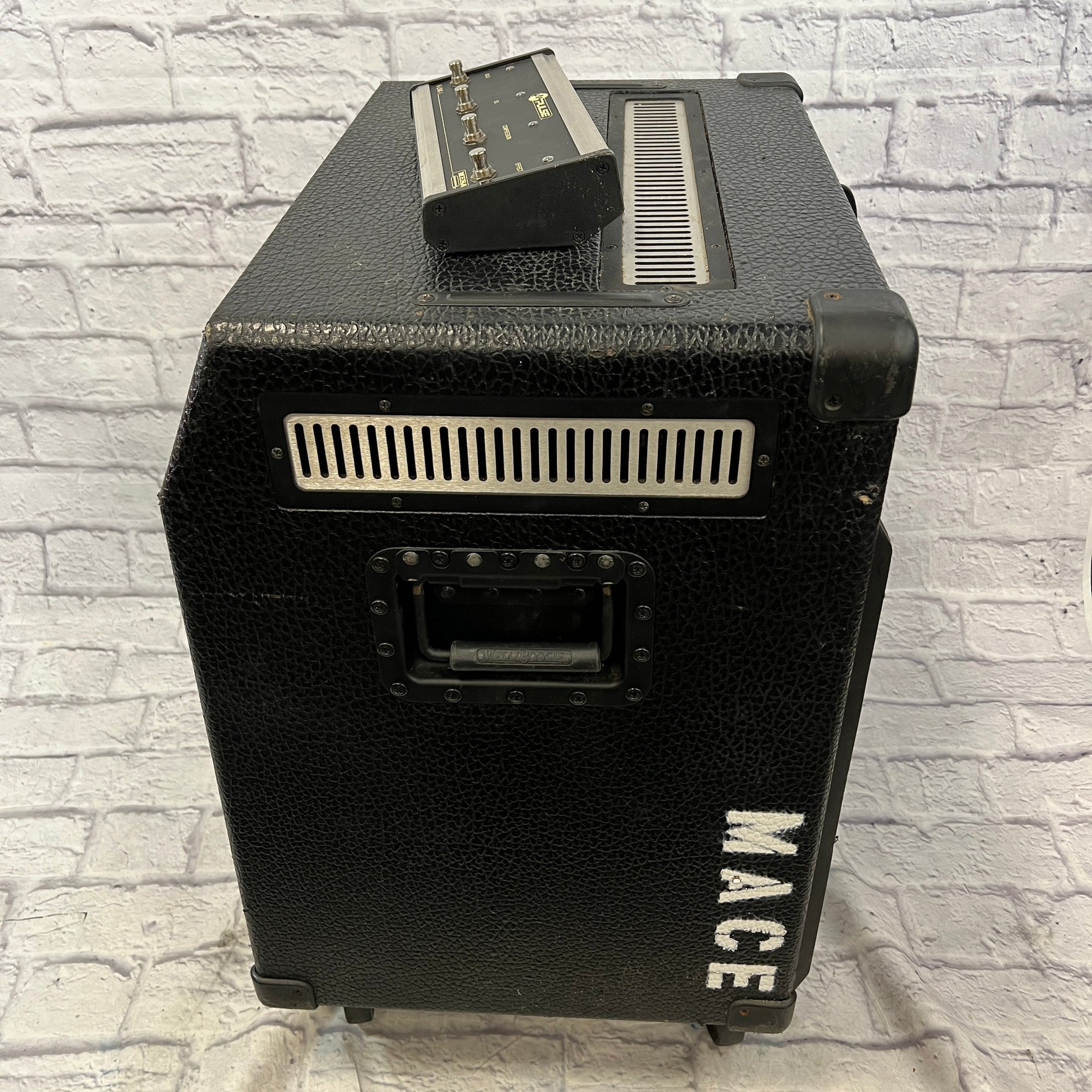 Mesa Boogie M-Pulse Venture 2x10 Bass Combo Amp with Footswitch