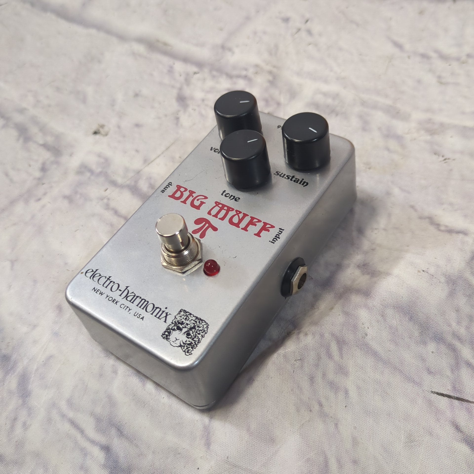 Electro-Harmonix Big Muff Pi Fuzz Pedal