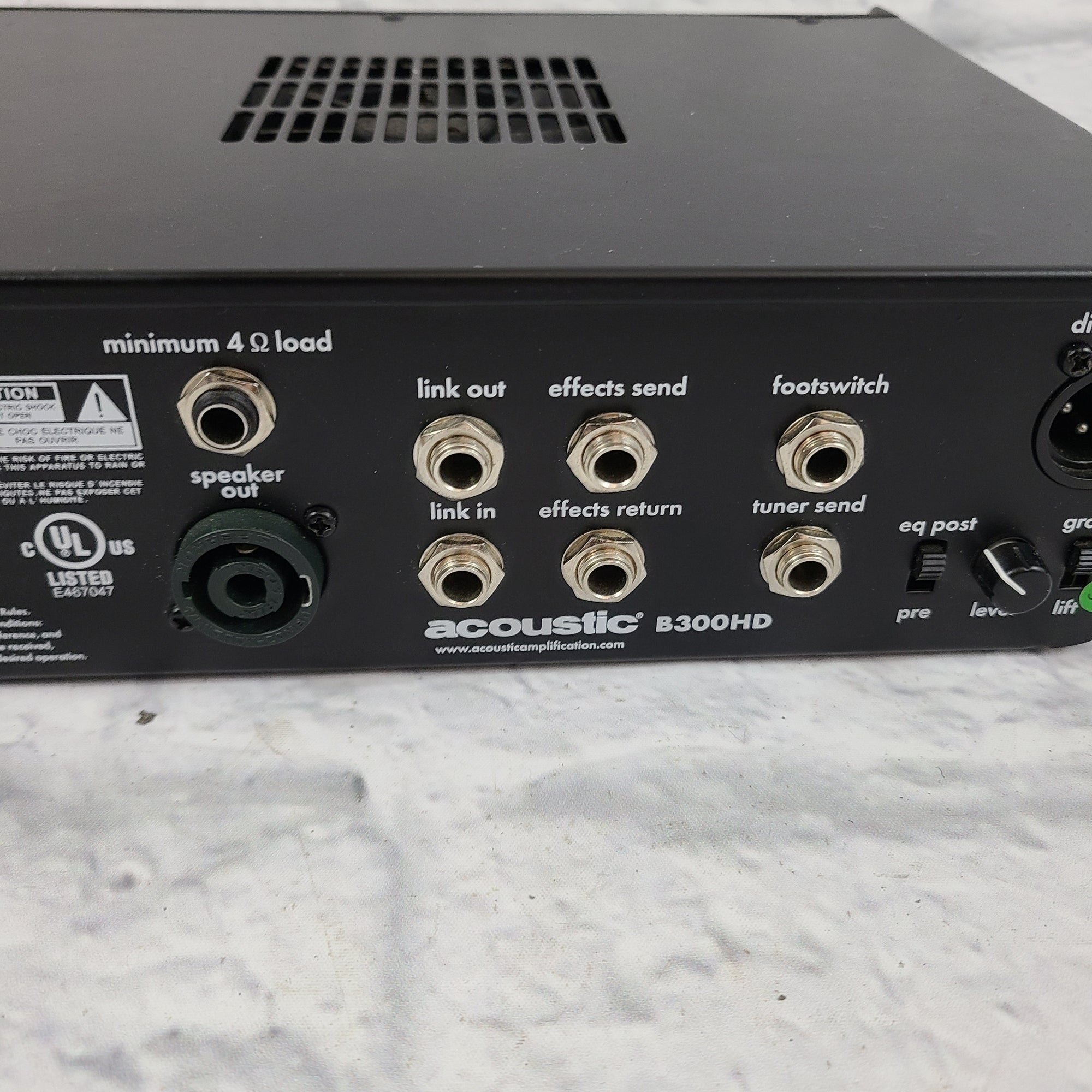 Acoustic B300HD Bass Head