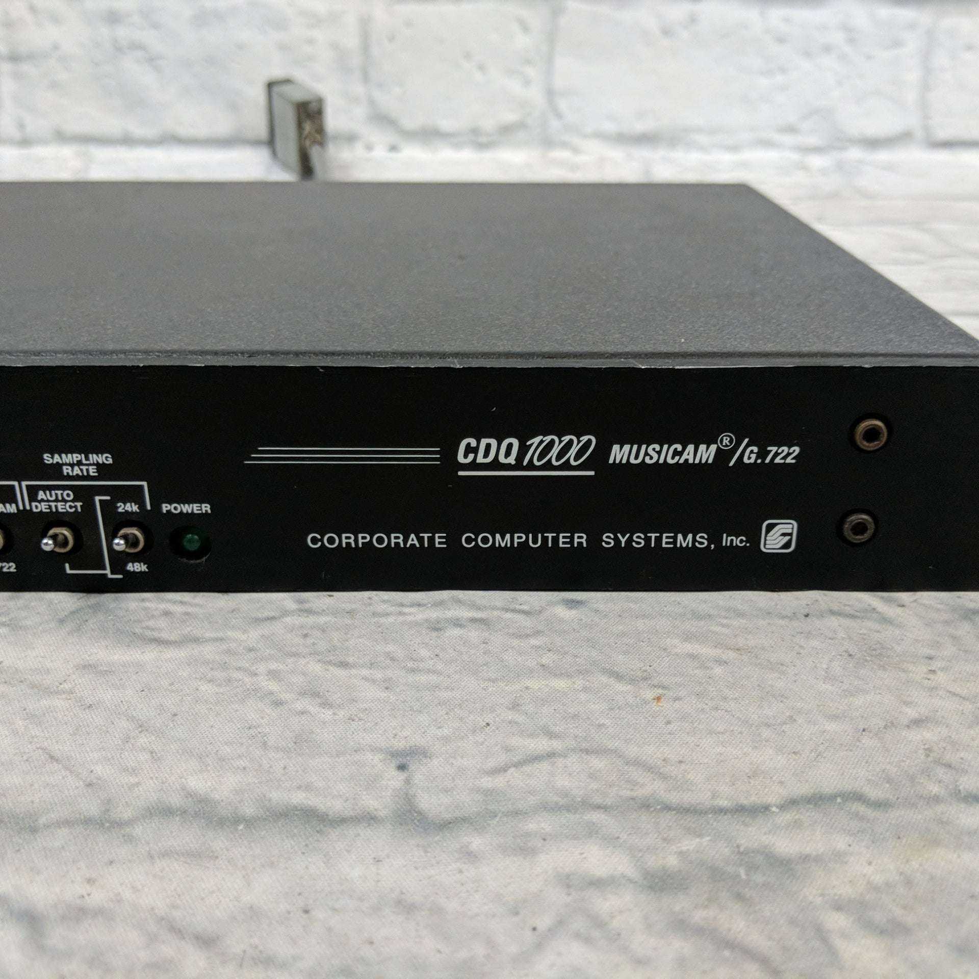Corporate Computer Systems CDQ1000 Musicam G.772