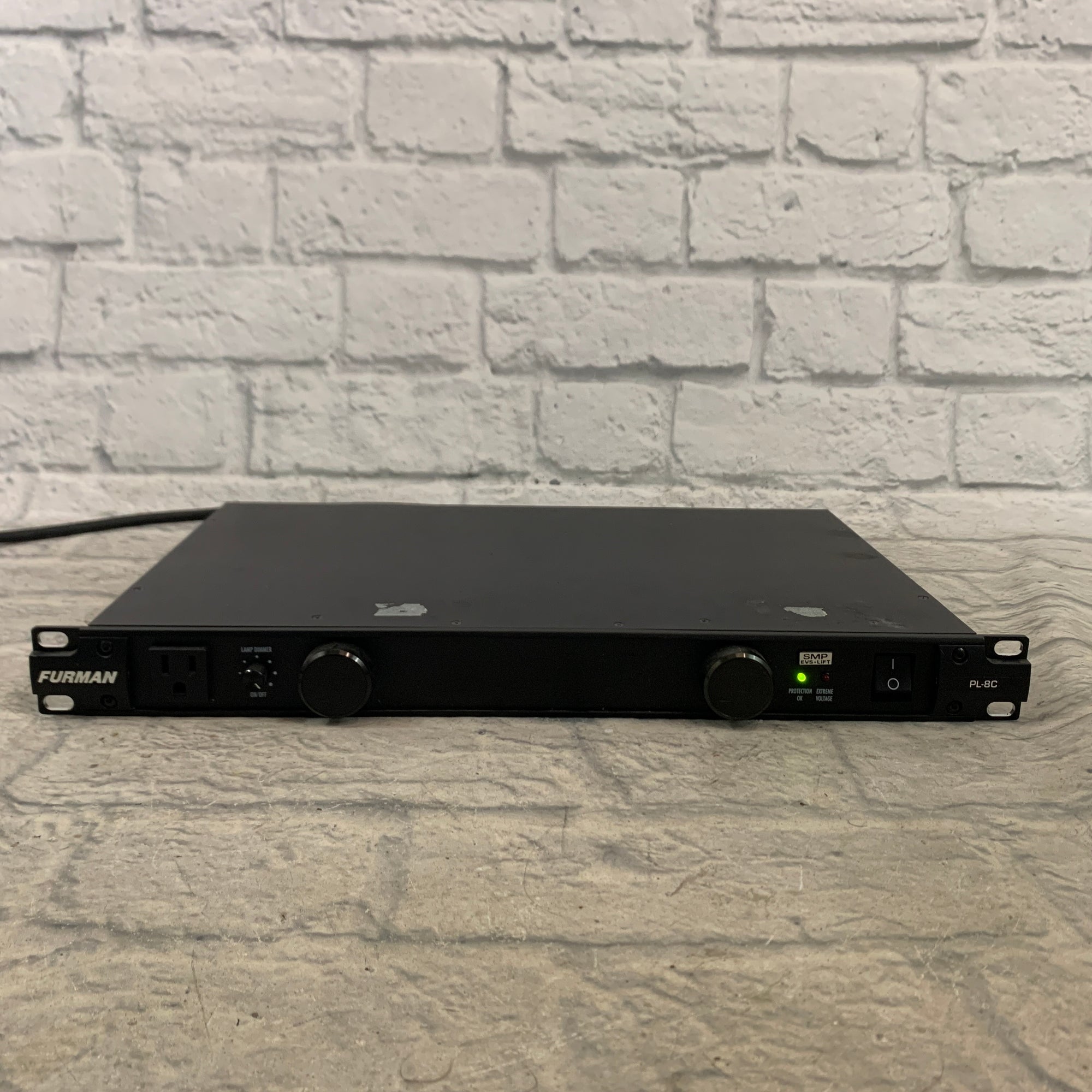 Furman PL-8C Power Conditioner