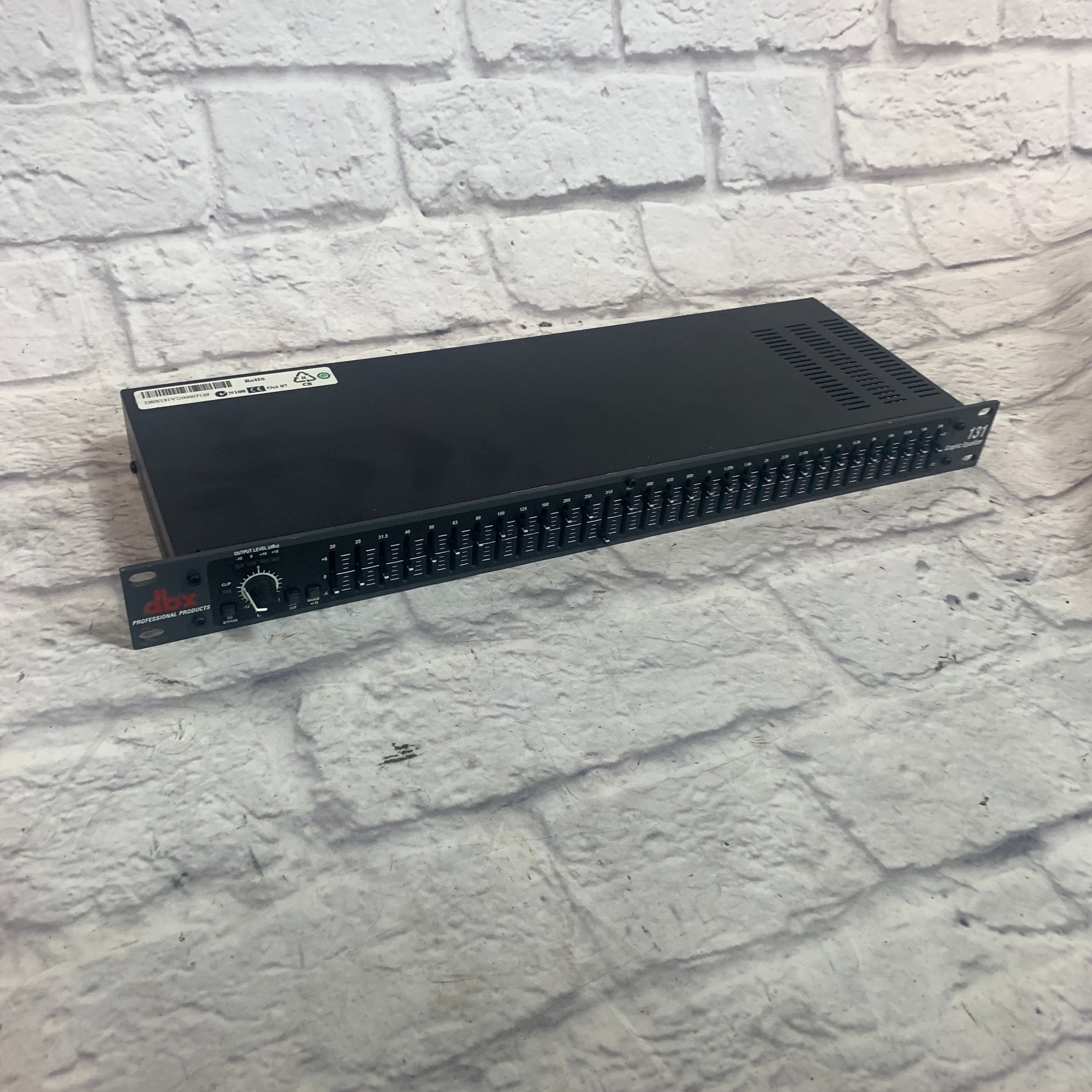 dbx 131 Graphic Equalizer - Evolution Music