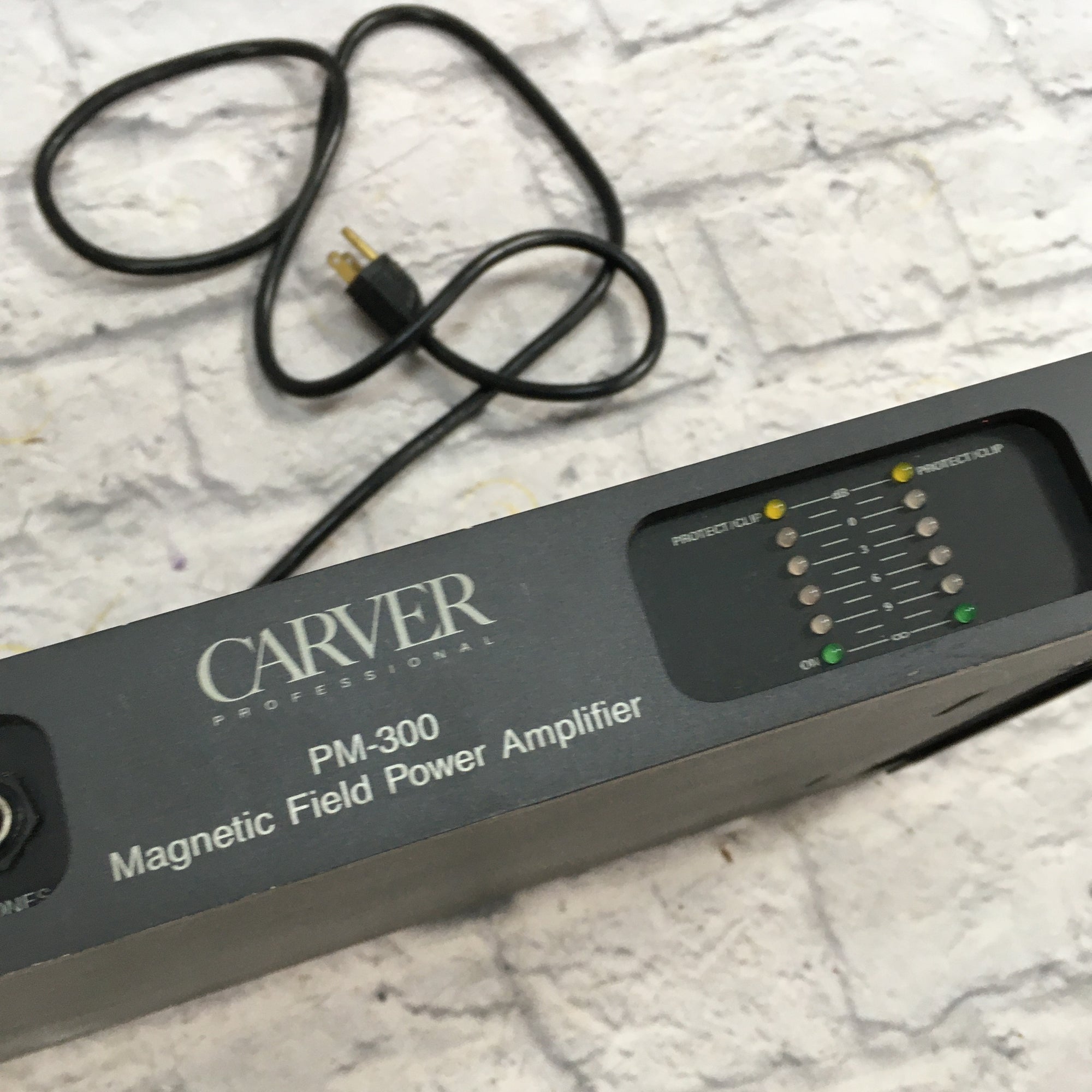Carver PM-300 Power Amp