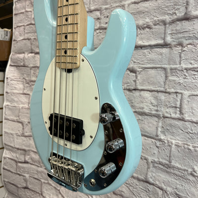 Ernie Ball Music Man Stingray Short Scale Daphne Blue 4 String