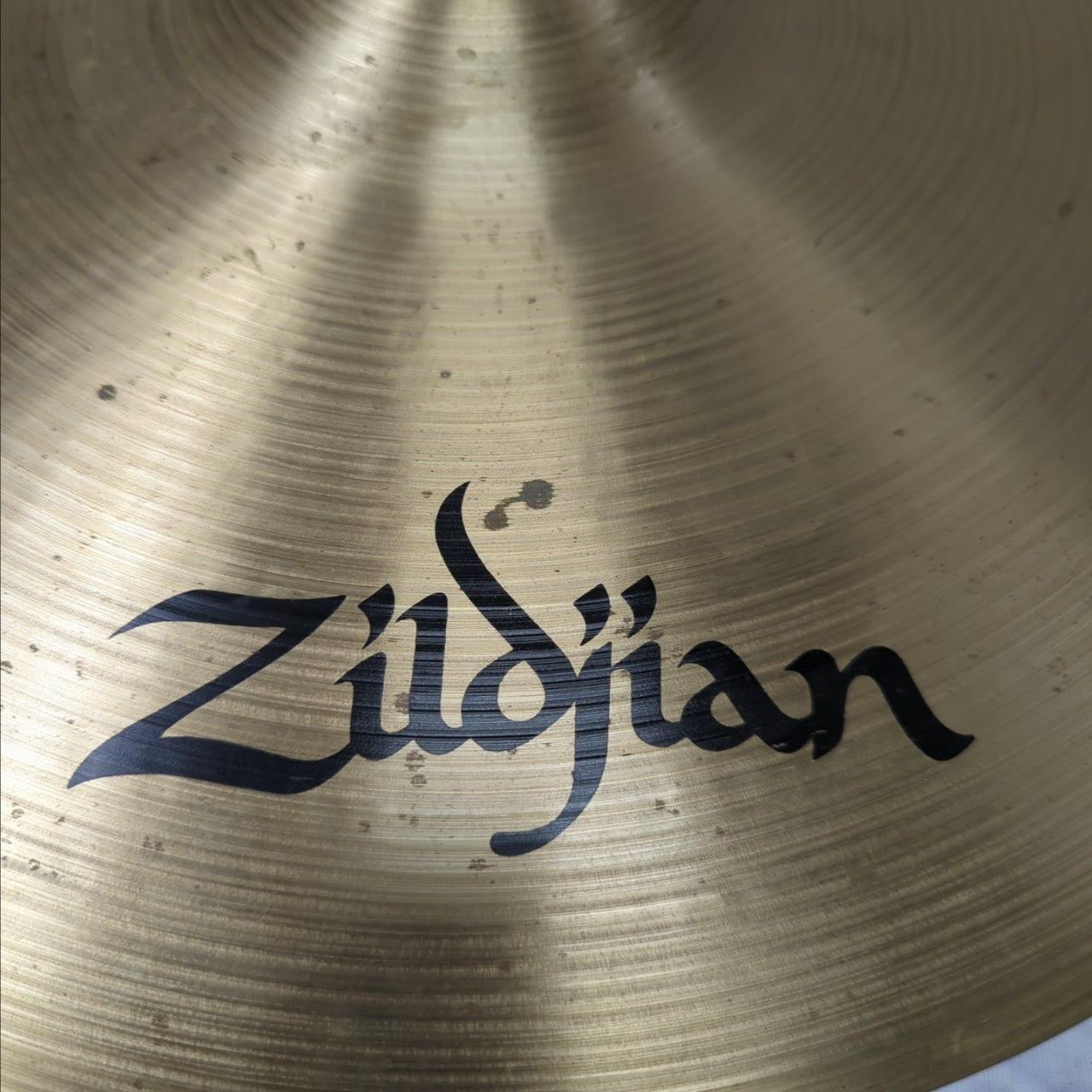Zildjian Rock Crash 18" Crash Cymbal 1850g 1981-1992 (“CO.” Stamp)
