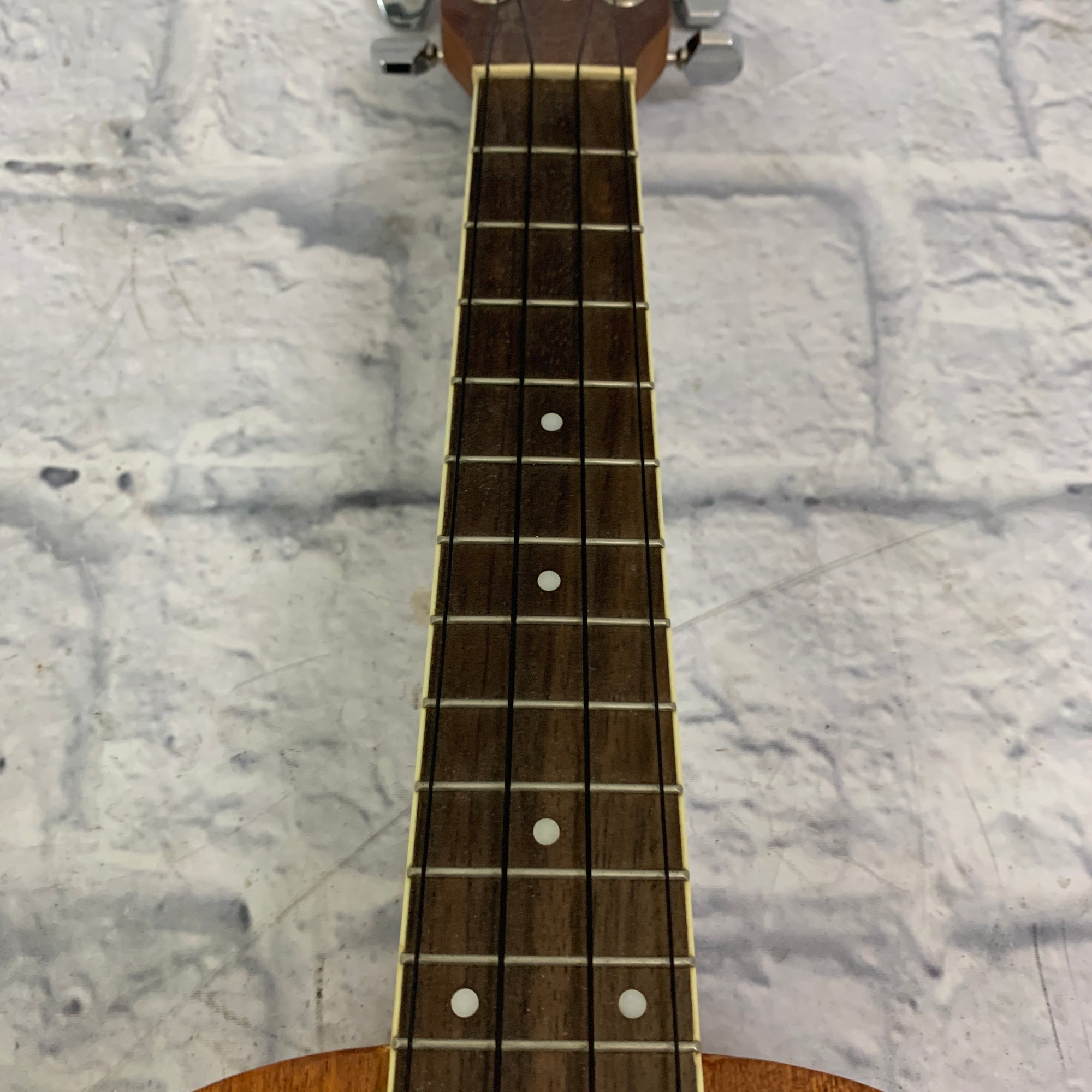 Oscar Schmidt OU-2 Ukulele