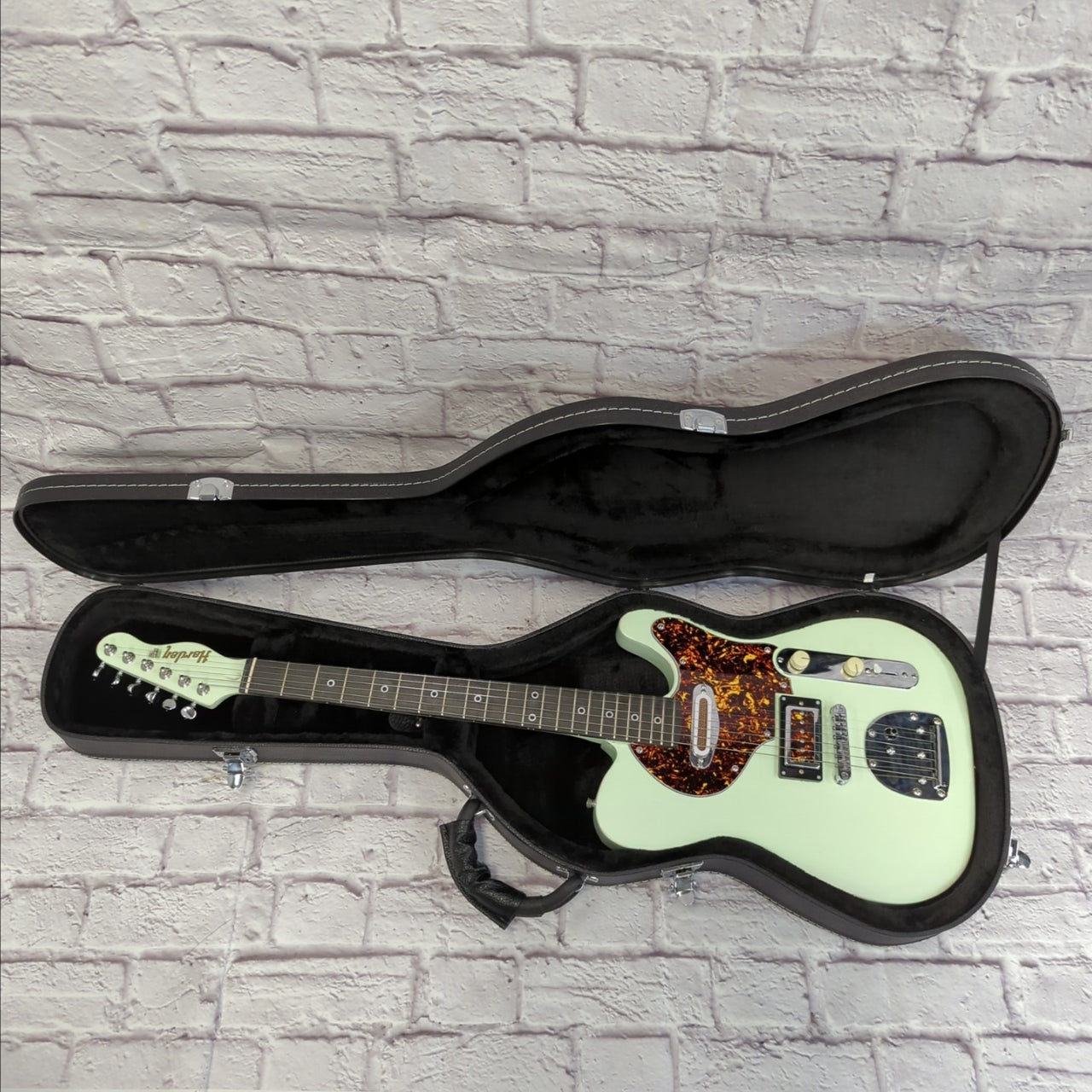 Harden Engineering Evolution Deluxe T-Style Electric Guitar w/ Hard Case