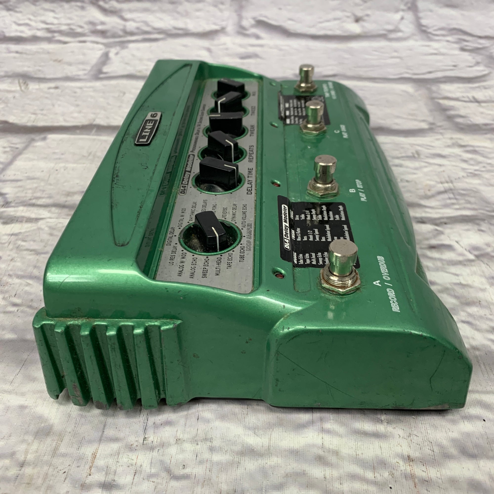 Line 6 DL4 Delay Modeler