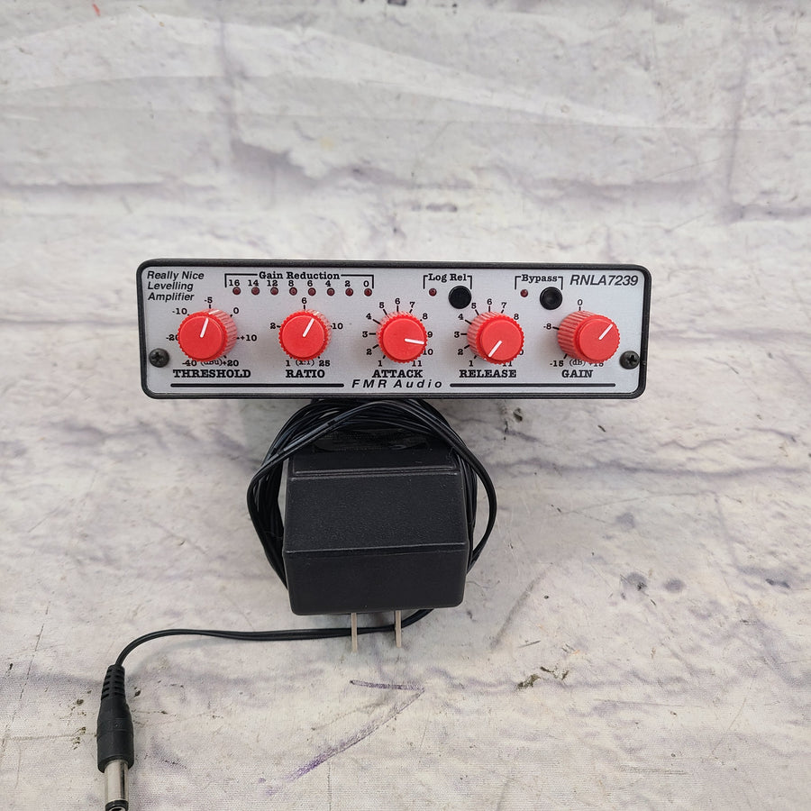 FMR Audio Really Nice Leveling Amplifier RNLA7239